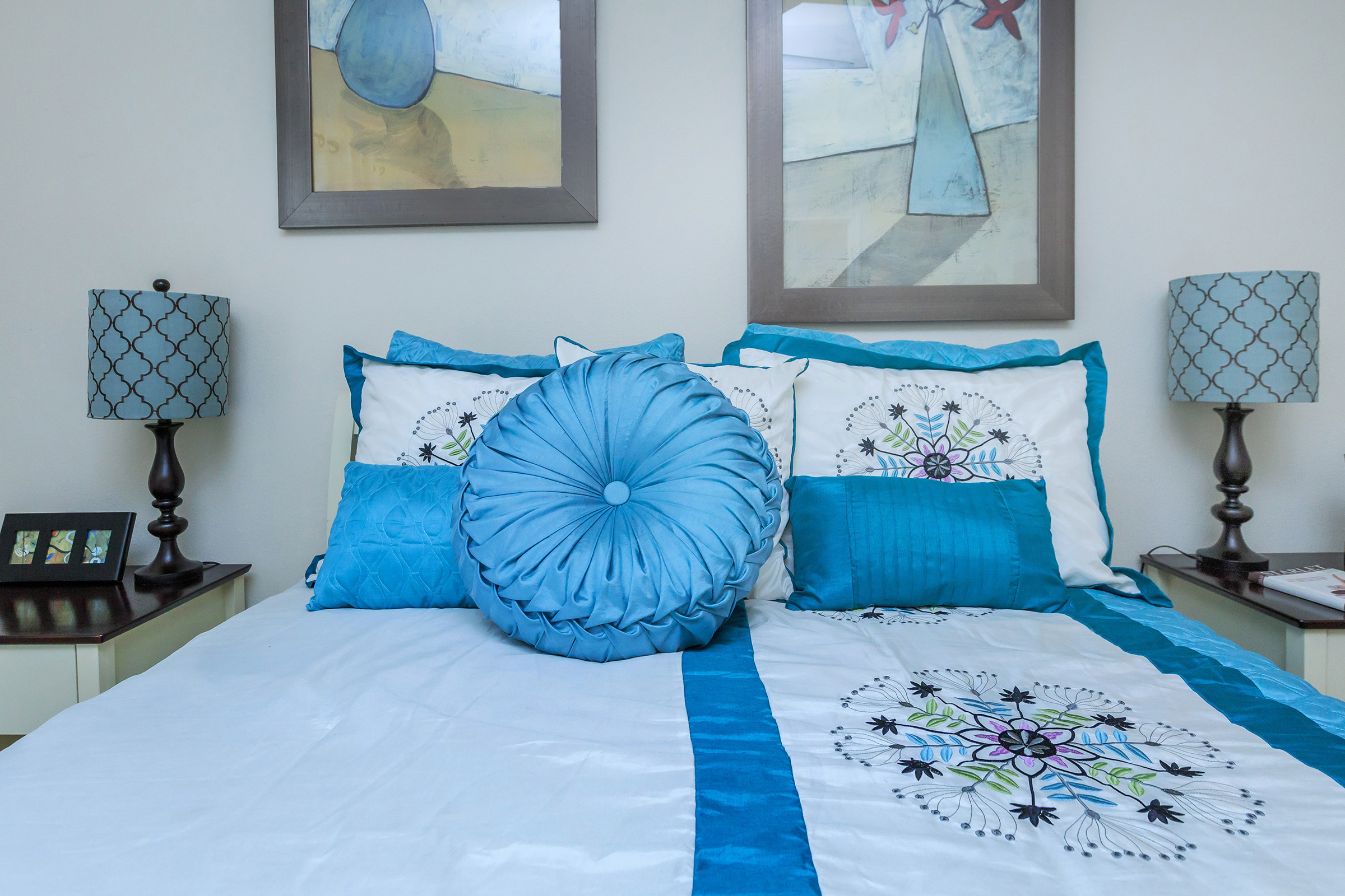 The Villages at Lost Creek Apartment Living in San Antonio, TX