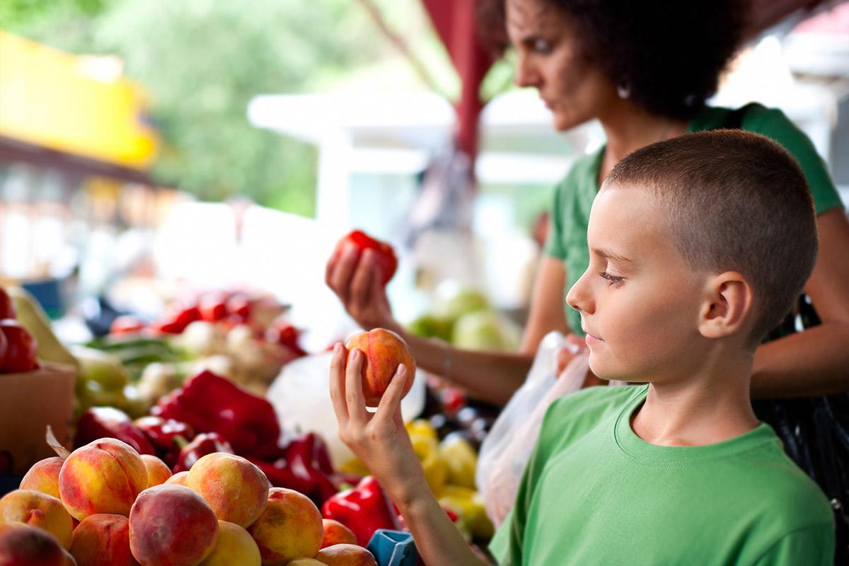 neighborhood-farmers-market.jpg