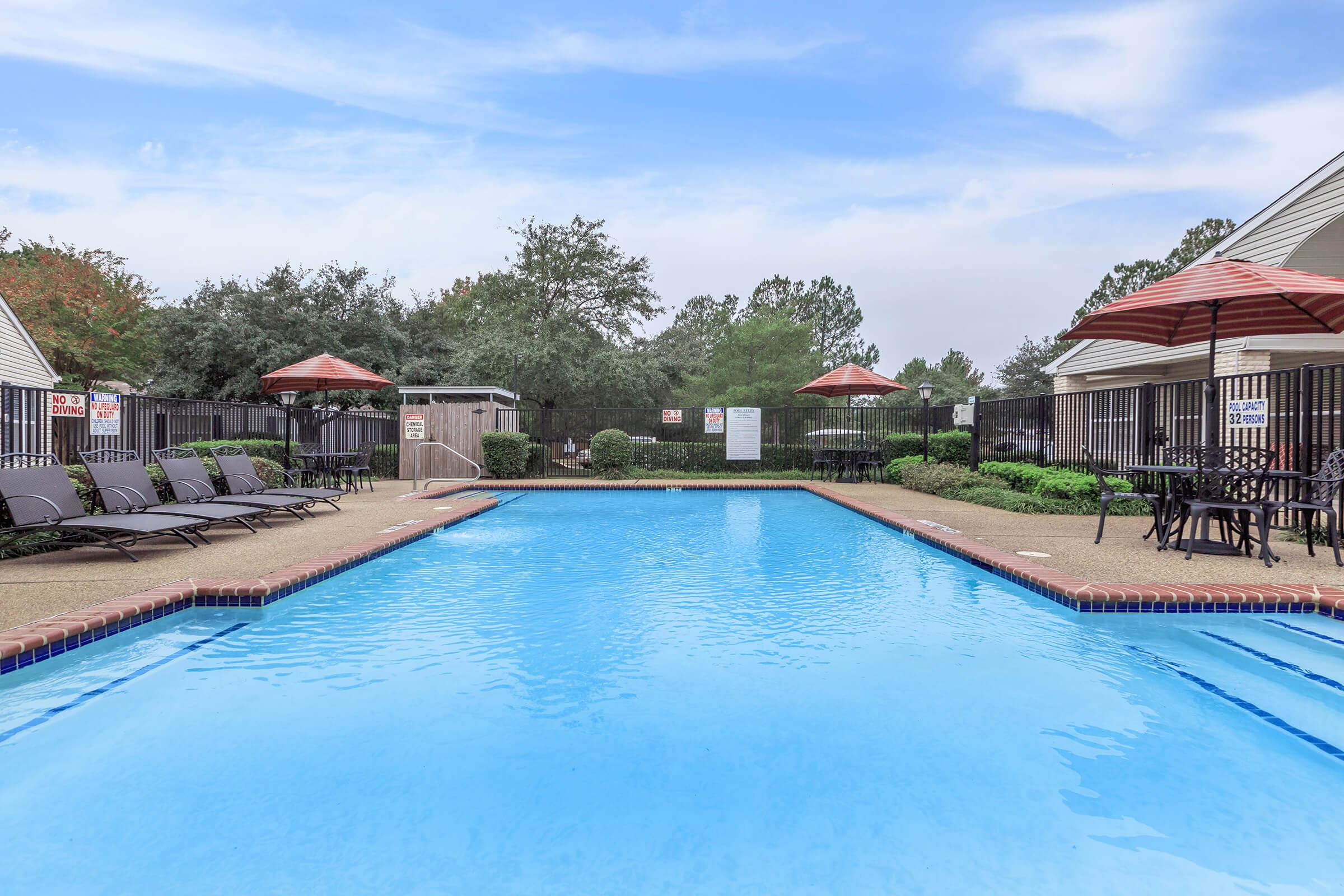 Villas of Pine Ridge Apartments in Tyler, TX