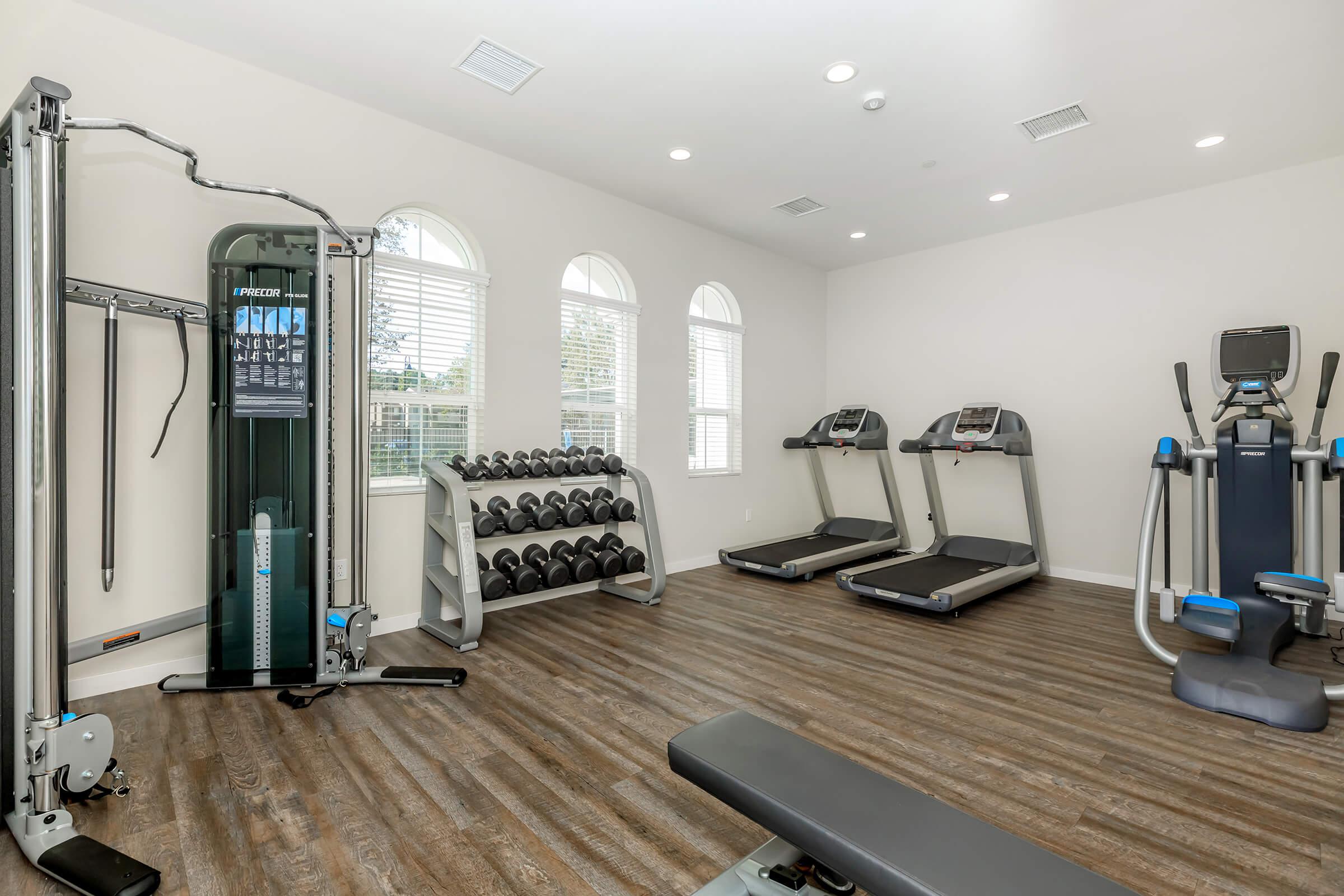 STAY FIT AT THE STATE-OF-THE-ART FITNESS CENTER