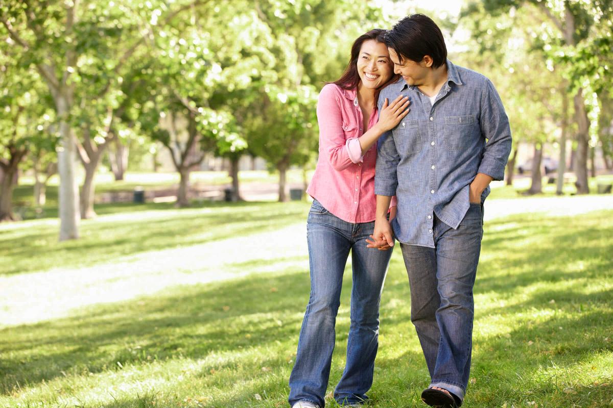 couple walking iStock-155287614.jpg
