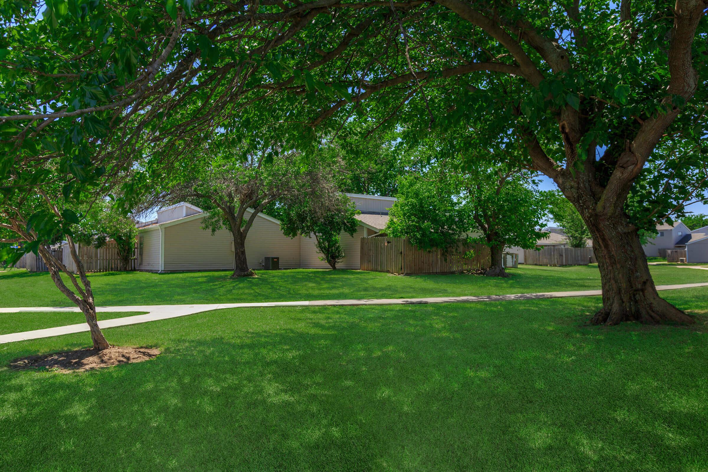 Rolling Meadows in Arlington, TX