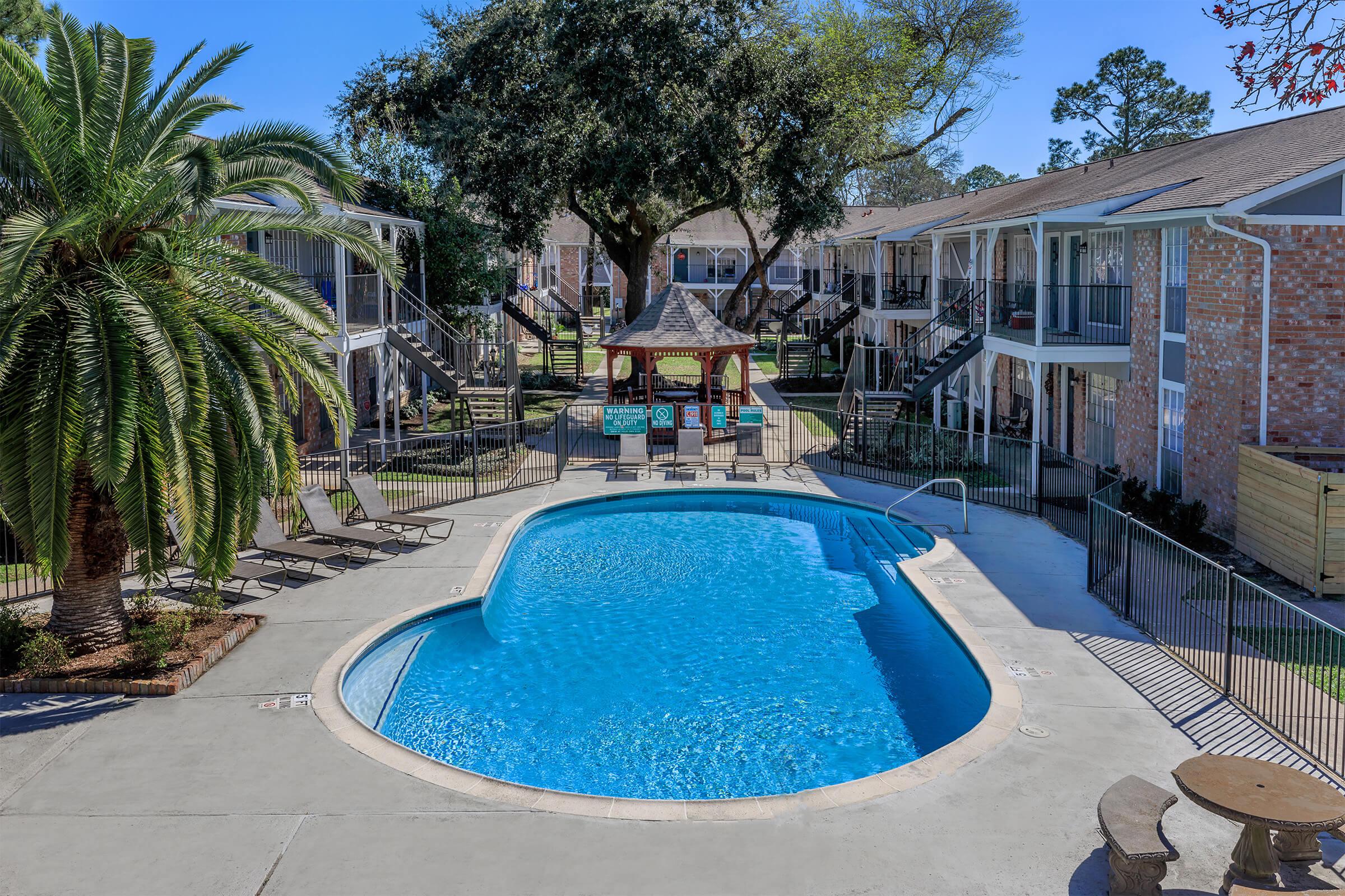 Salem Square Photo Gallery