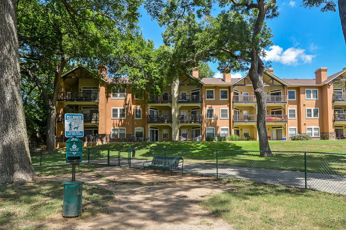Westshore Colony Apartments in New Braunfels, TX - Dog Park 01.jpg