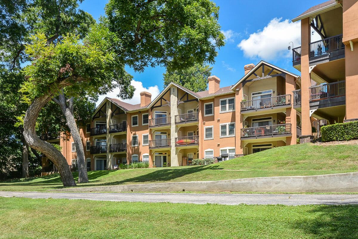 Westshore Colony Apartments in New Braunfels, TX - Exterior 36.jpg