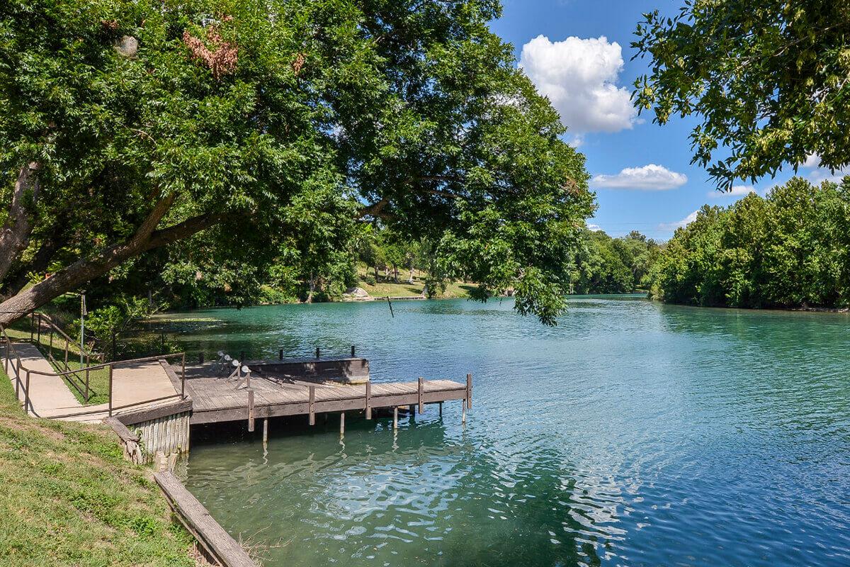 Westshore Colony Apartments in New Braunfels, TX - Exterior 48.jpg