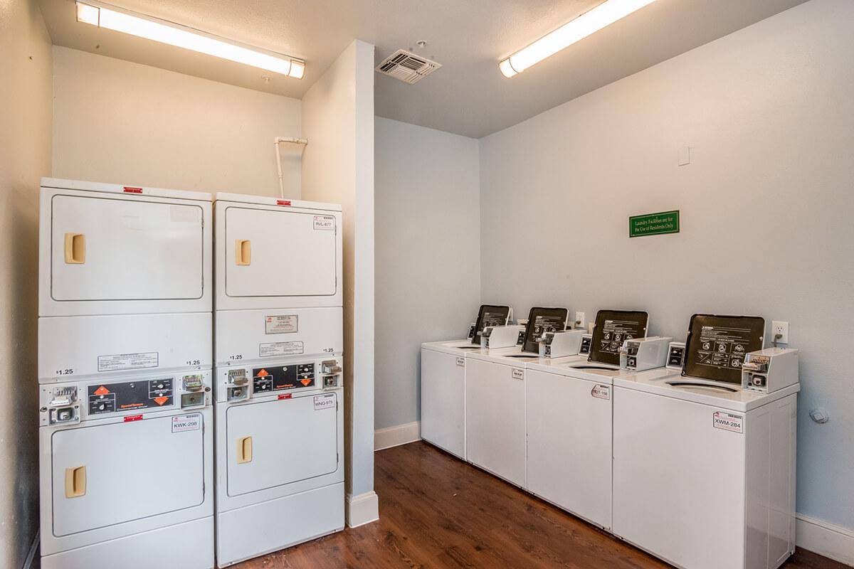 Westshore Colony Apartments in New Braunfels, TX - Laundry Room 01.jpg