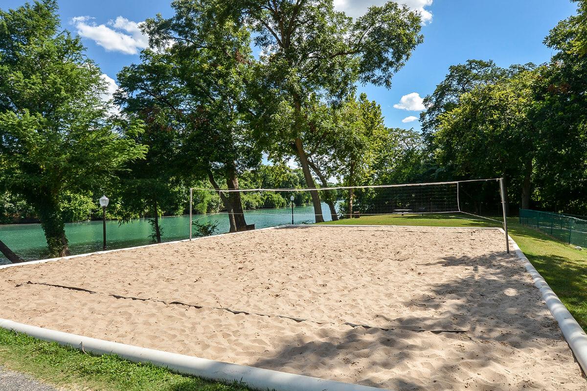 Westshore Colony Apartments in New Braunfels, TX - Sand Volleyball Court 02.jpg
