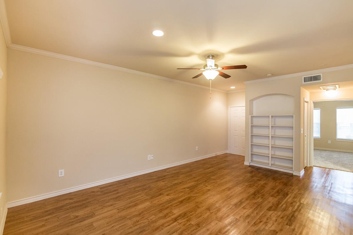 Westshore Colony Apartments in New Braunfels, TX - Interior 02.jpg