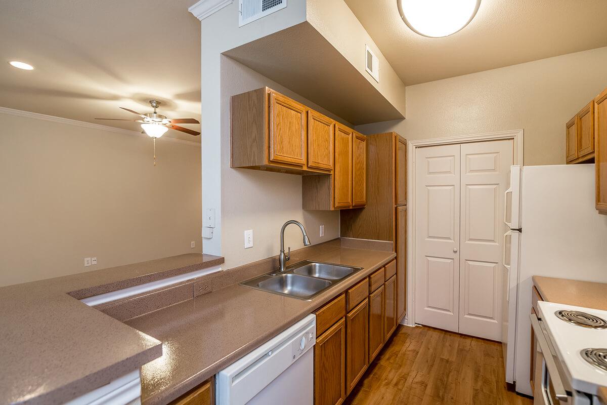 Westshore Colony Apartments in New Braunfels, TX - Interior 06.jpg