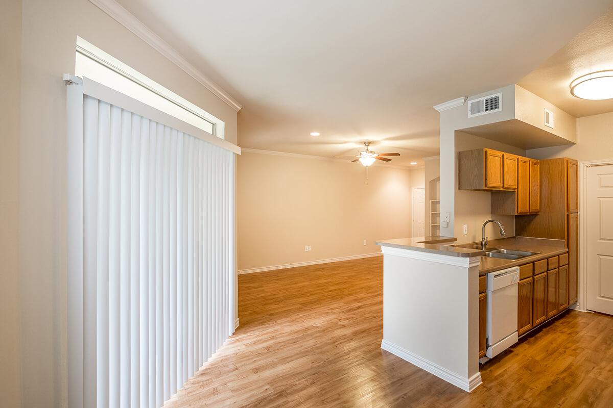 Westshore Colony Apartments in New Braunfels, TX - Interior 10.jpg