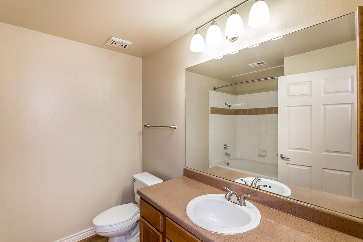 Westshore Colony Apartments in New Braunfels, TX - Interior 14.jpg