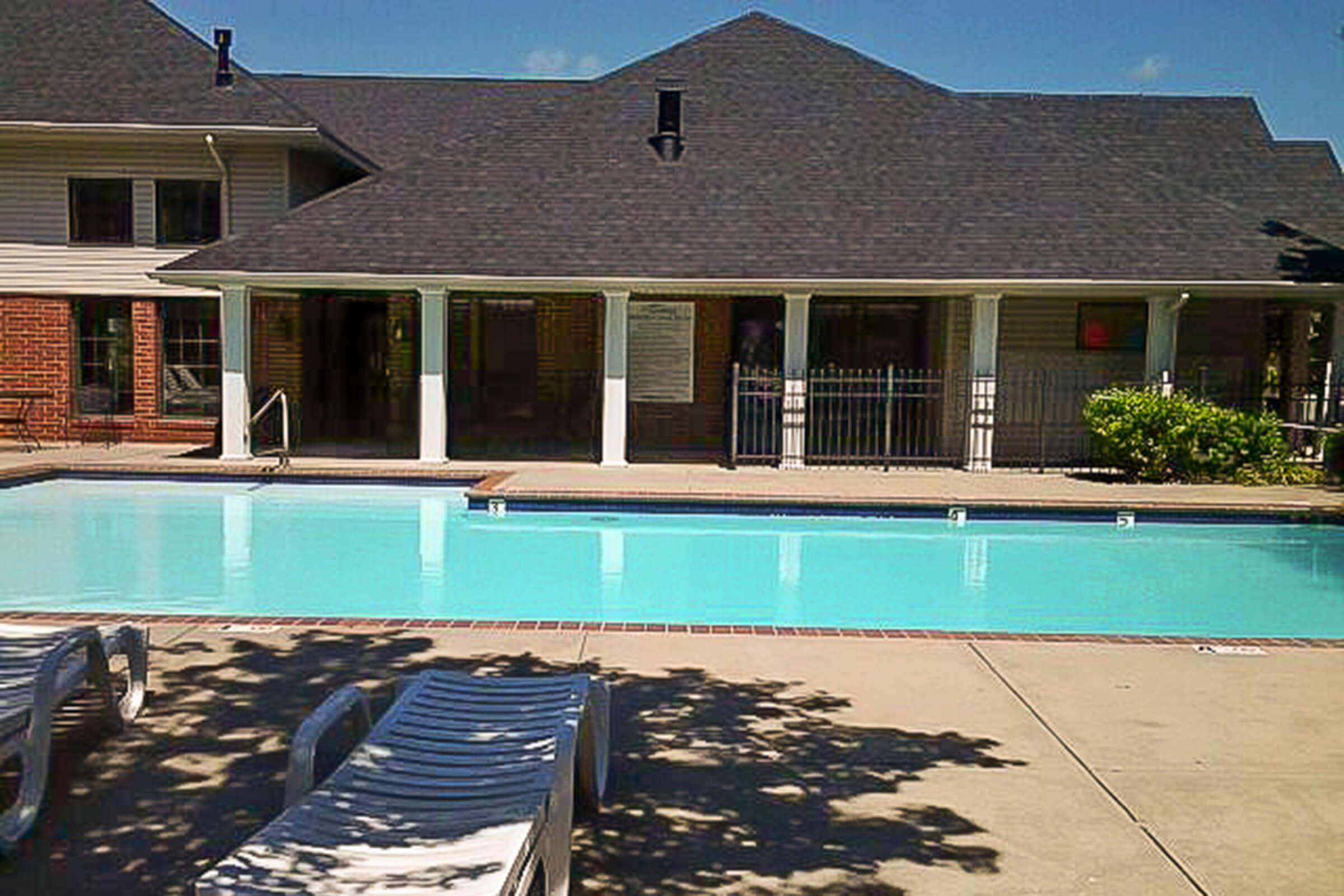 Pool 2013-3.jpg