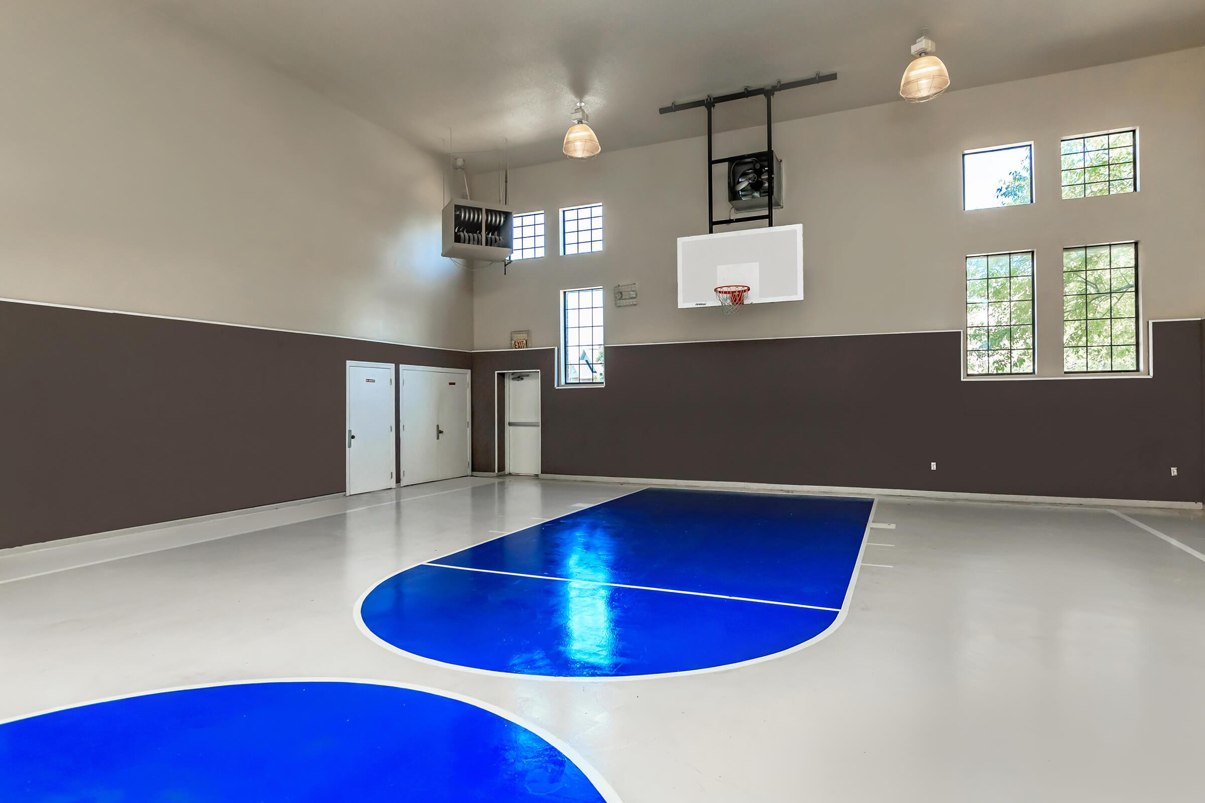 BASKETBALL COURT