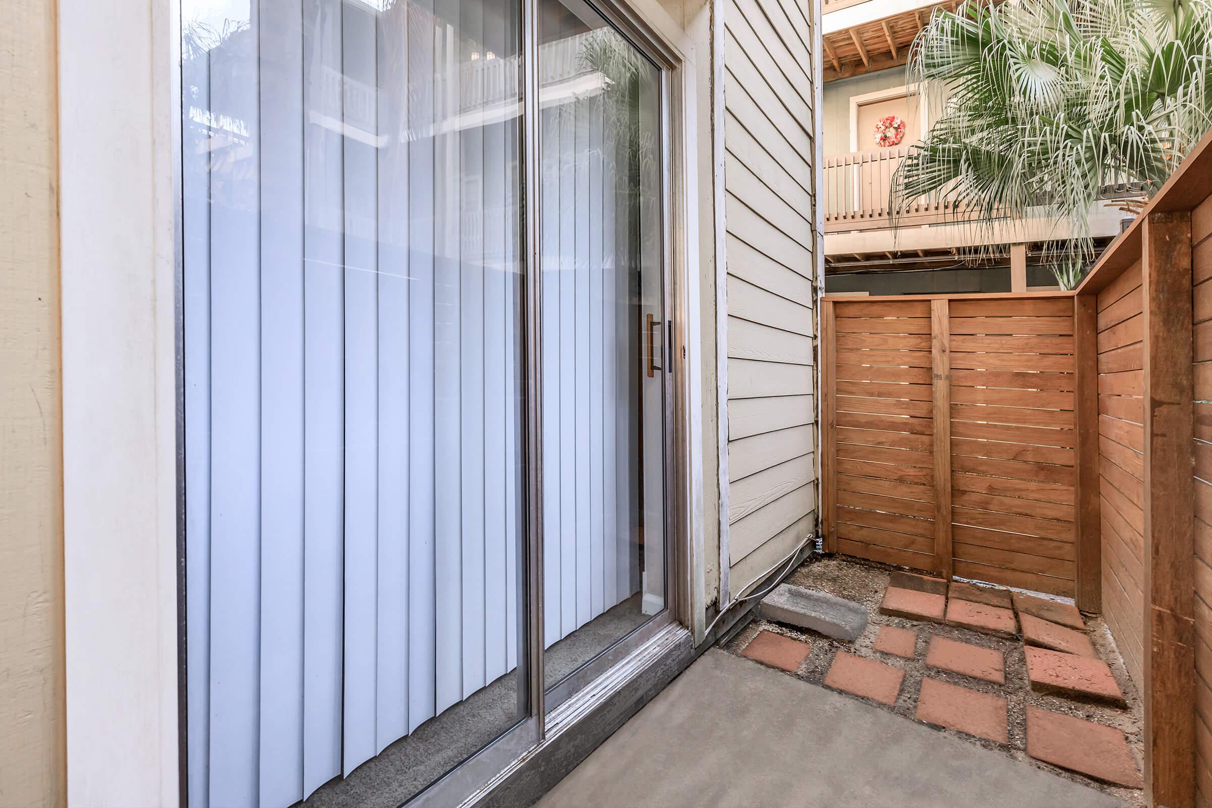 BALCONY OR PATIO