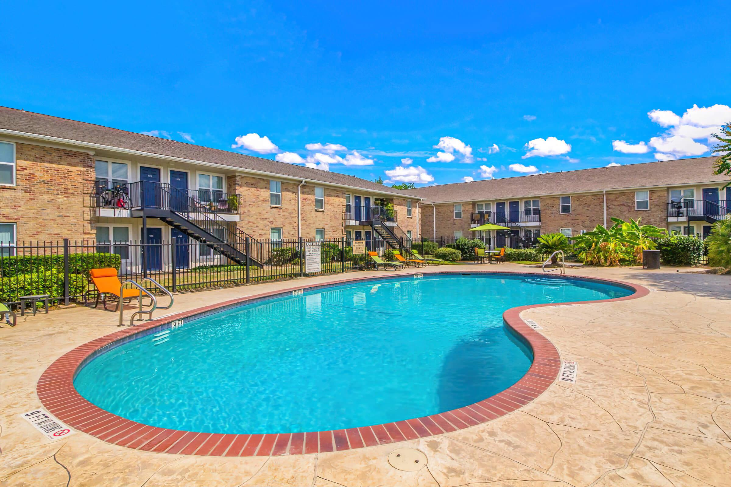 Pool_1-width-2400px.jpg