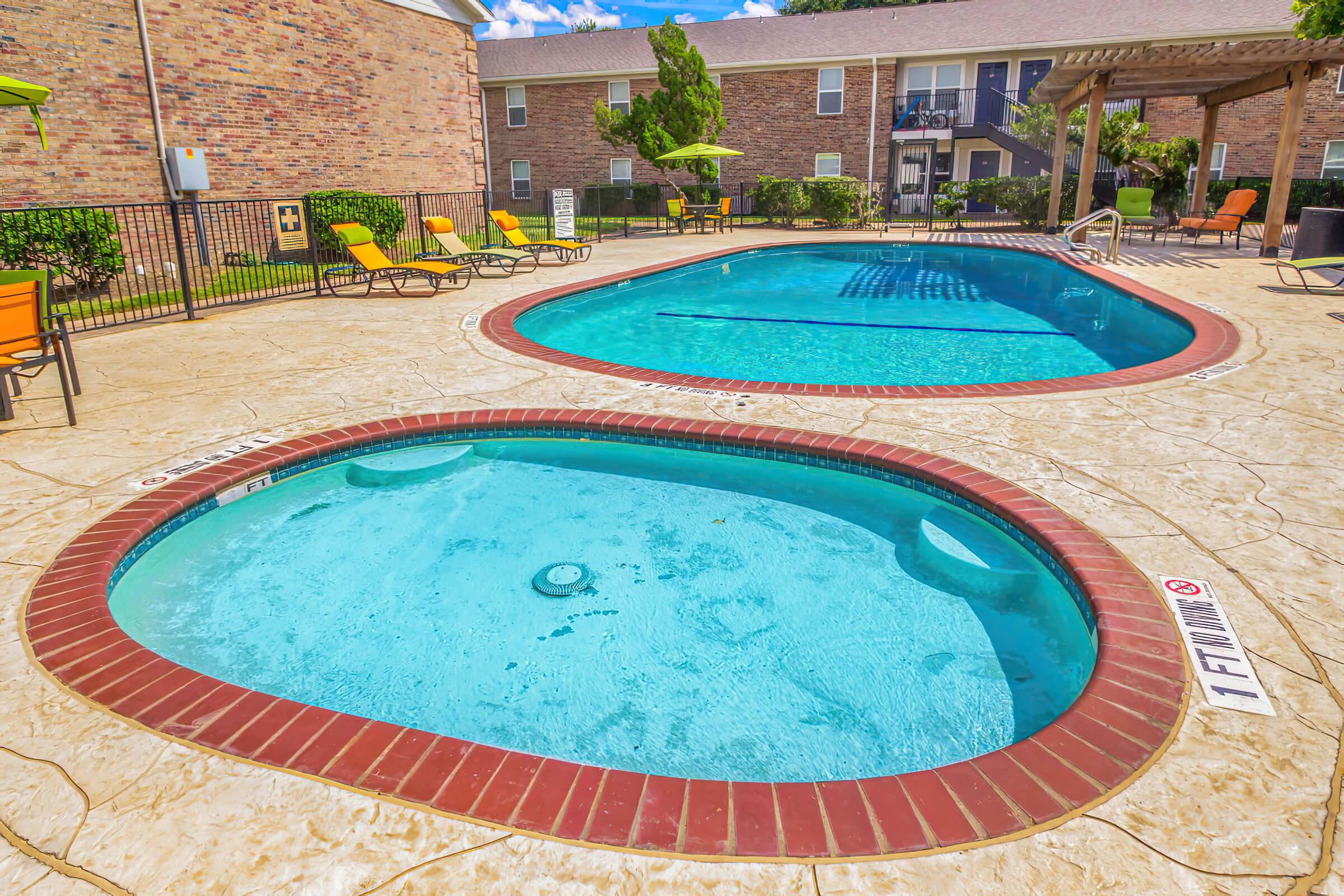 Pool_2-width-2400px.jpg