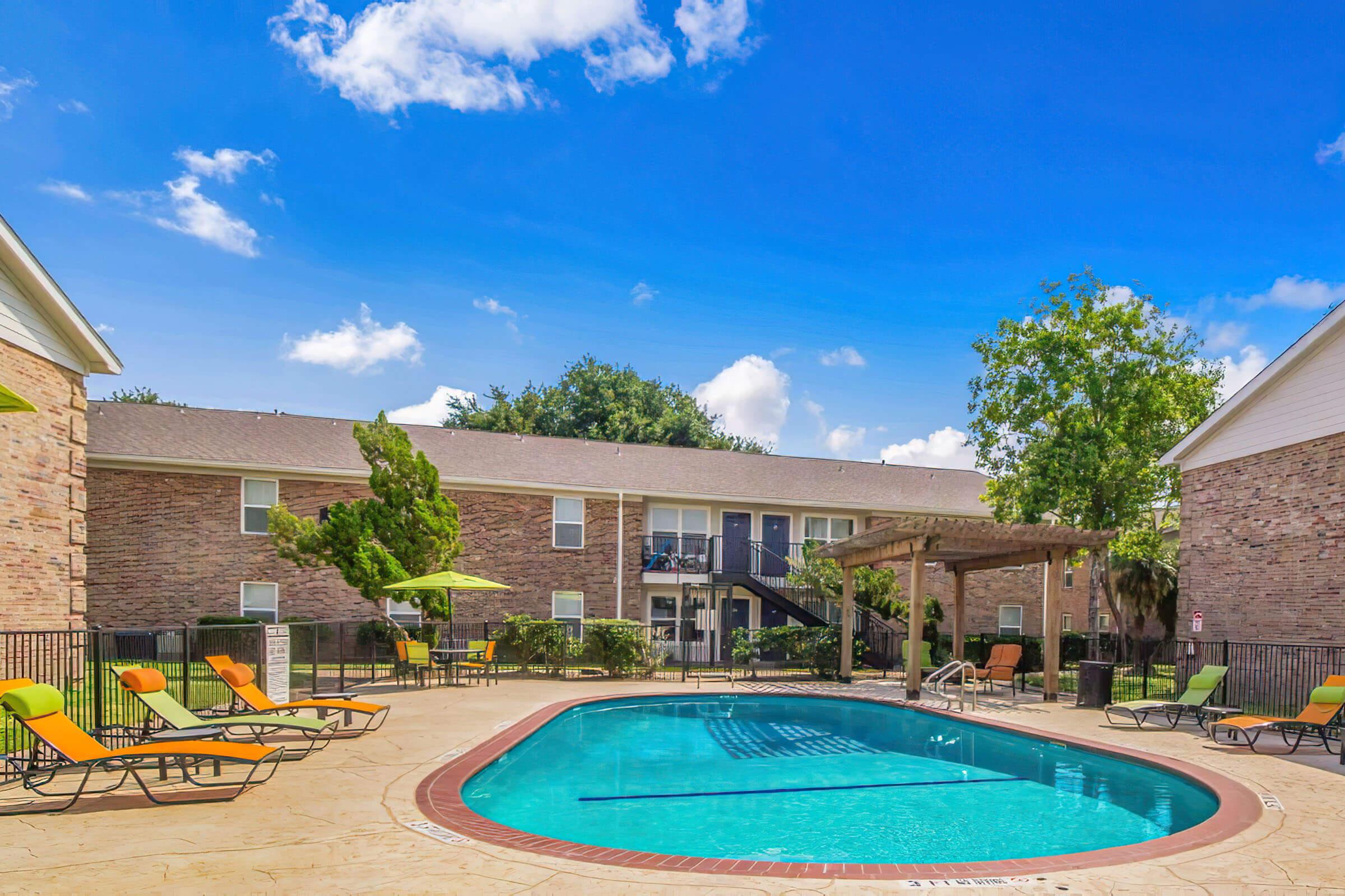 Pool_3-width-2400px.jpg