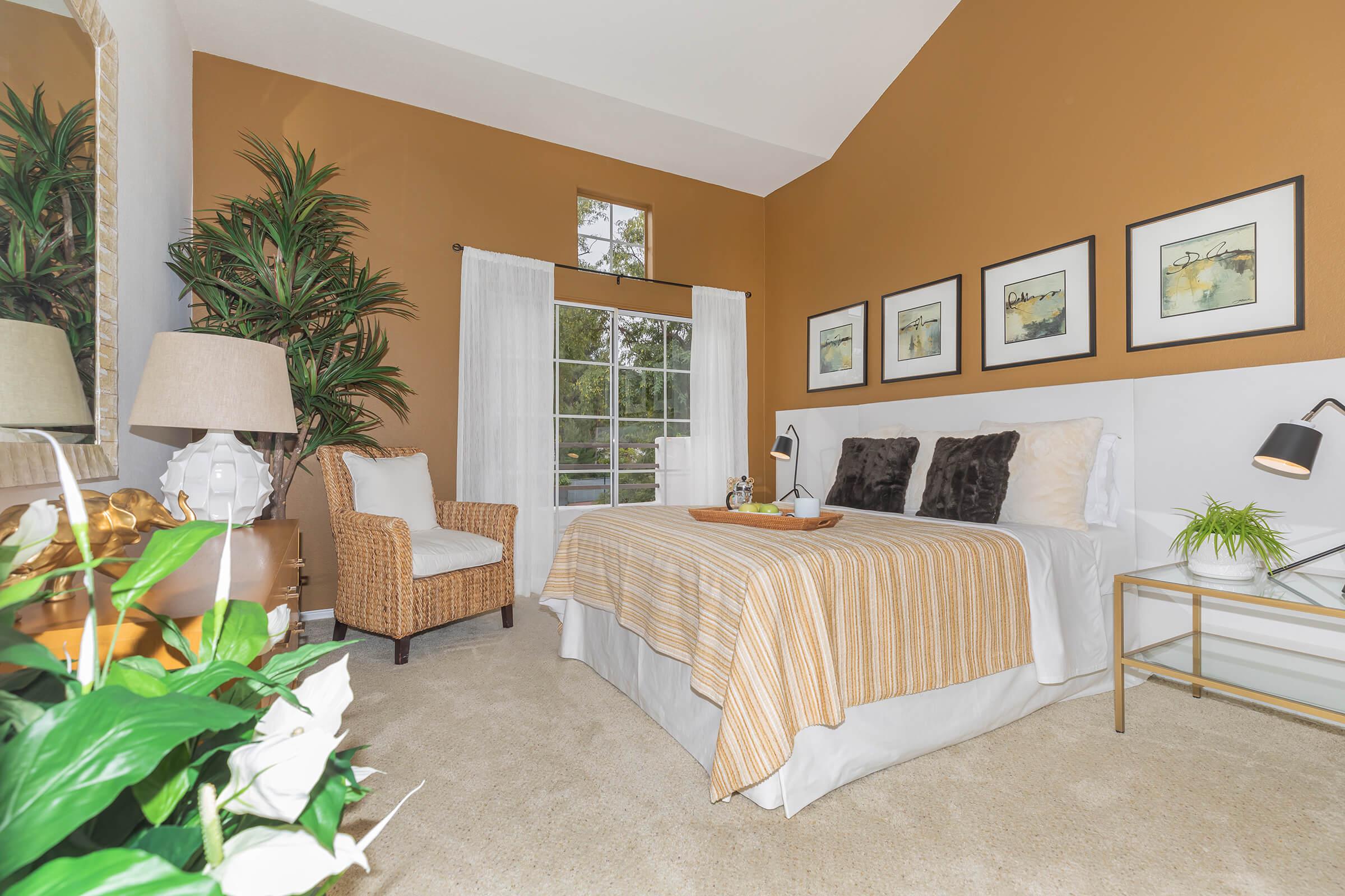 Cozy bedrooms in Woodland Hills, California
