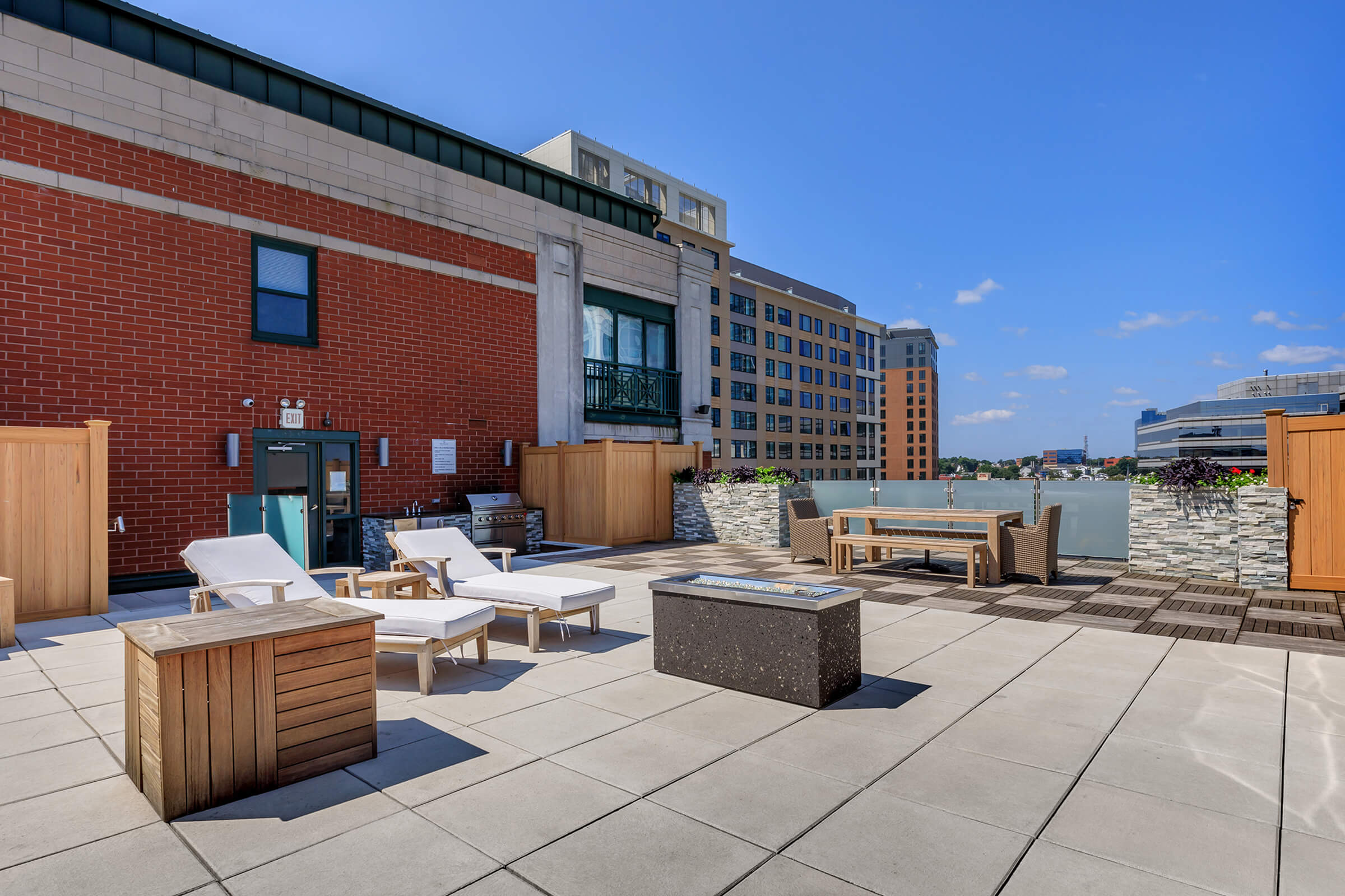 Park Square West Apartments in Stamford, CT