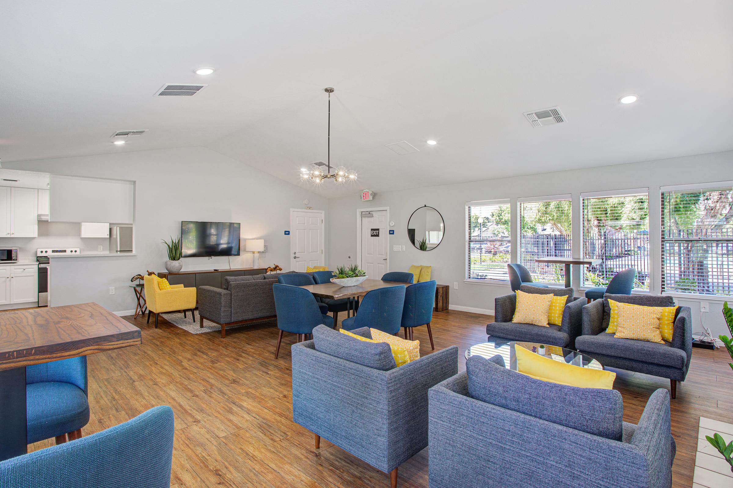 clubhouse with view of kitchen