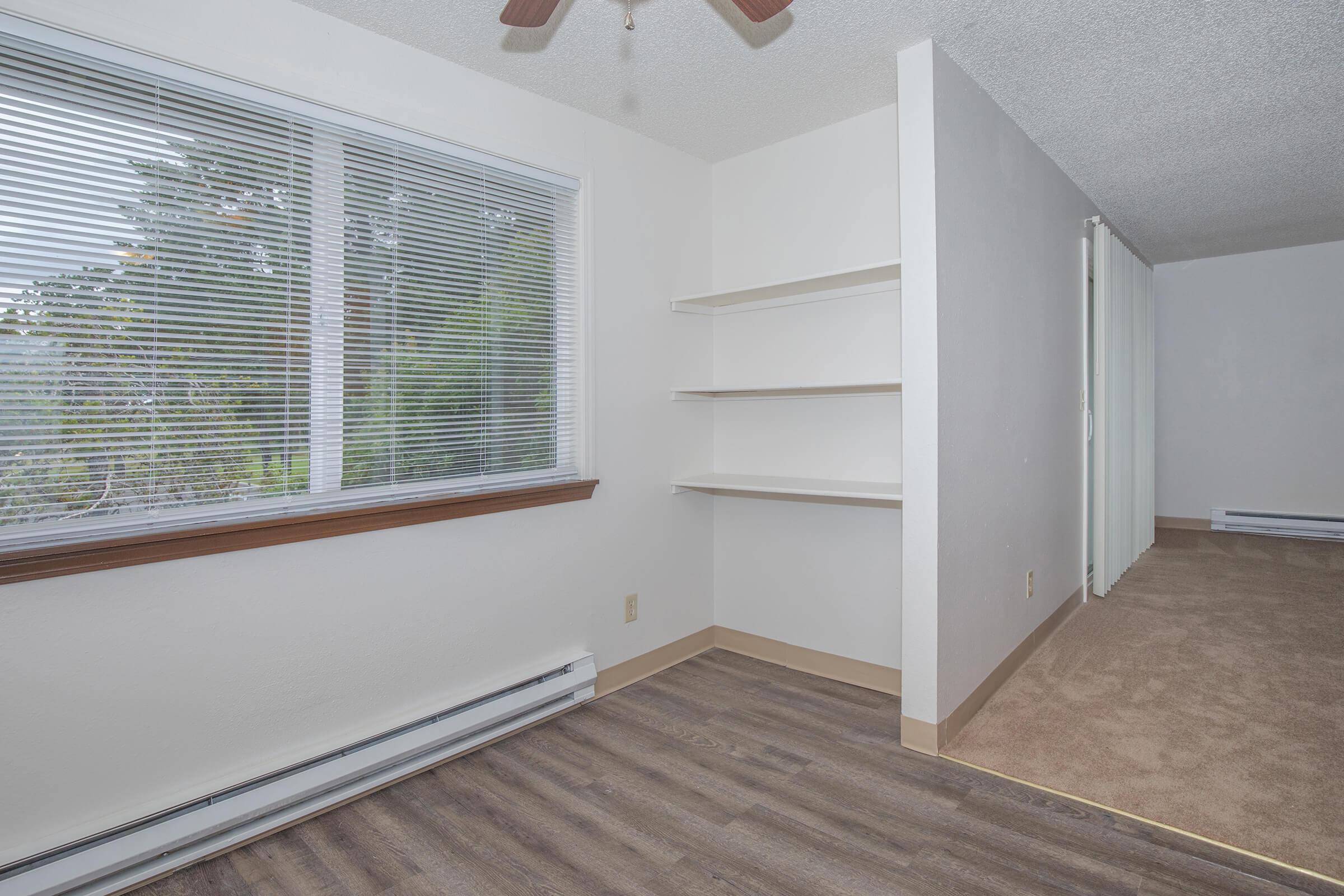 Springtree Apartments Photo Gallery