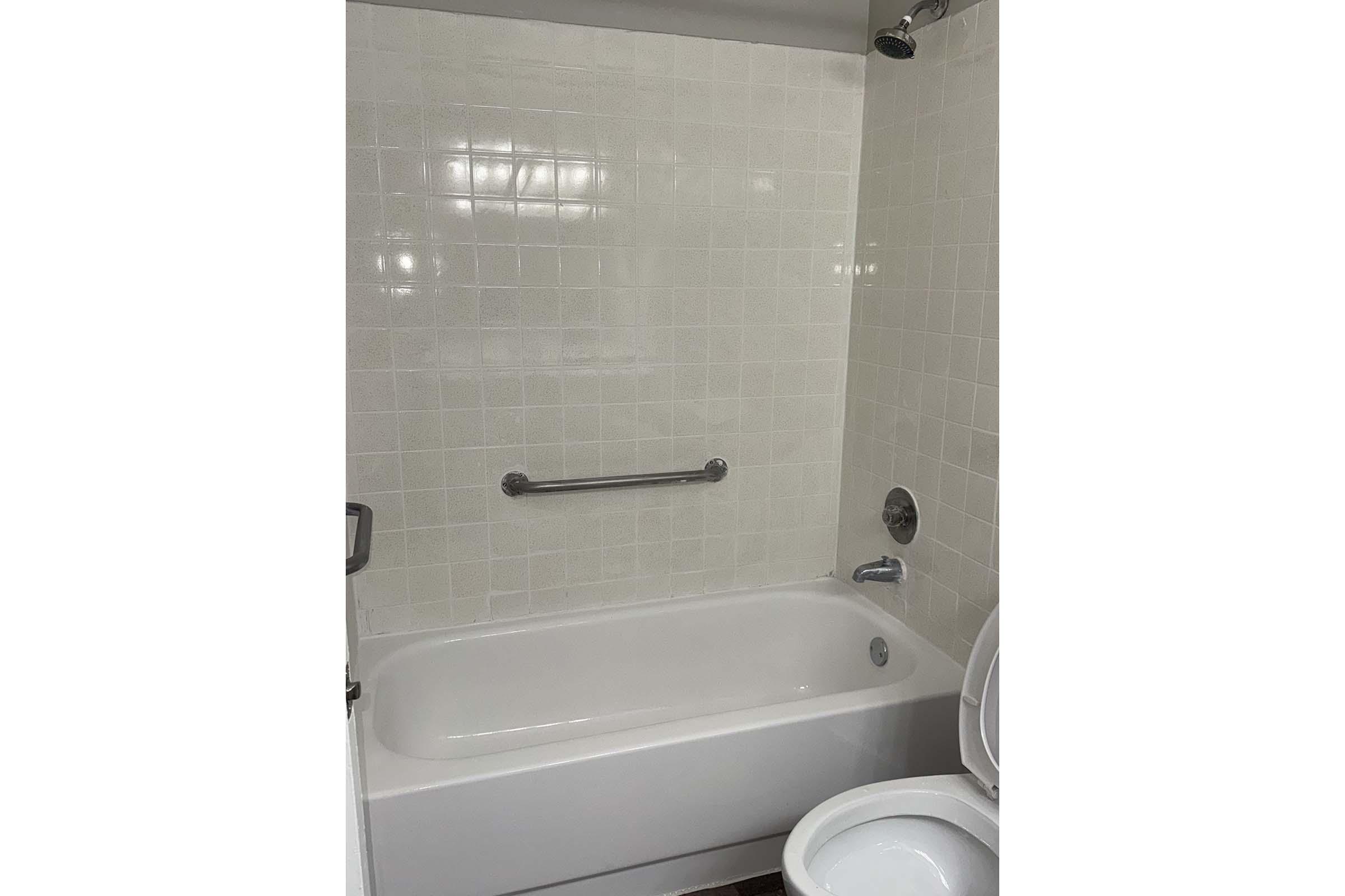 bathroom 2.jpeg
