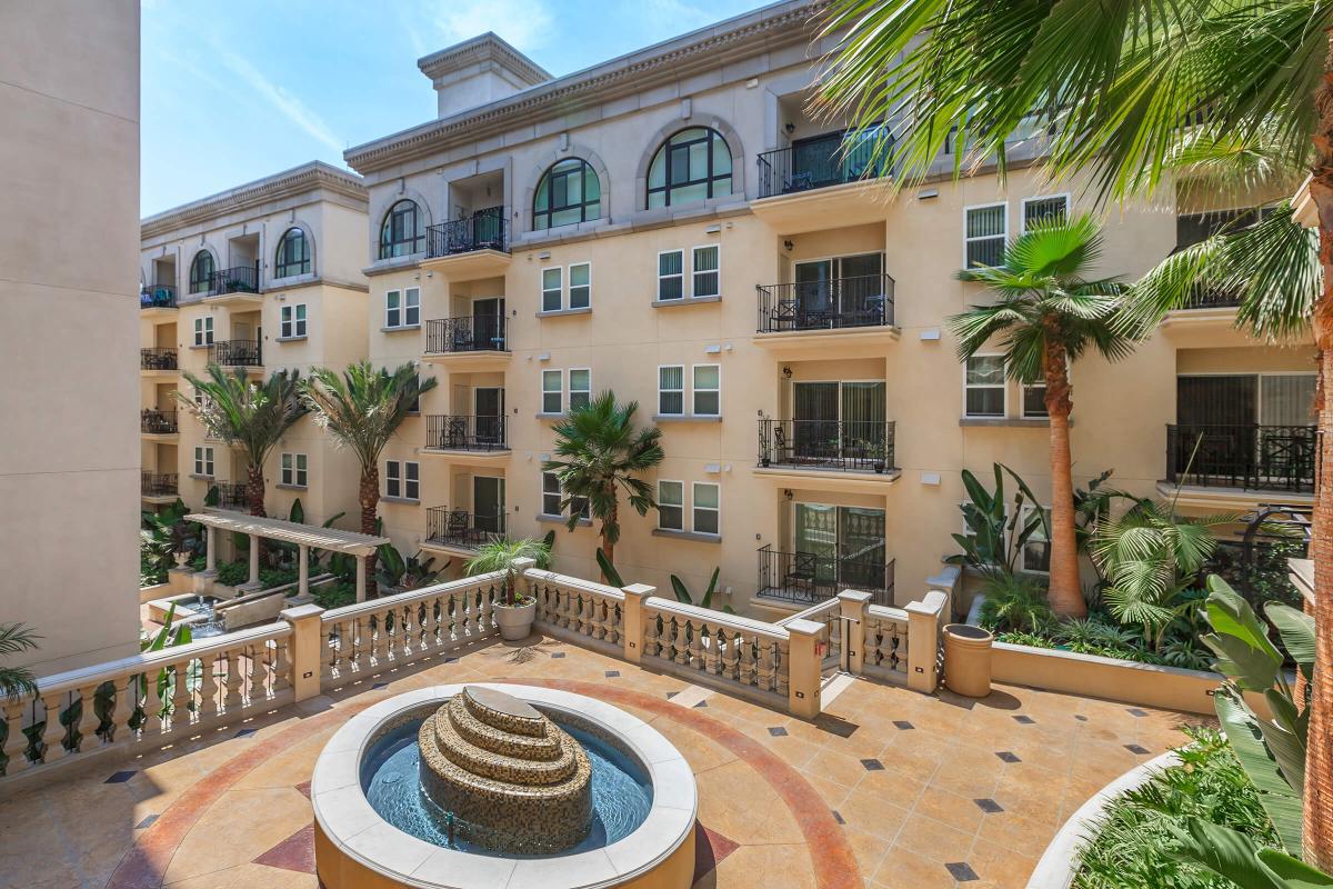 Community Apartments Amenities