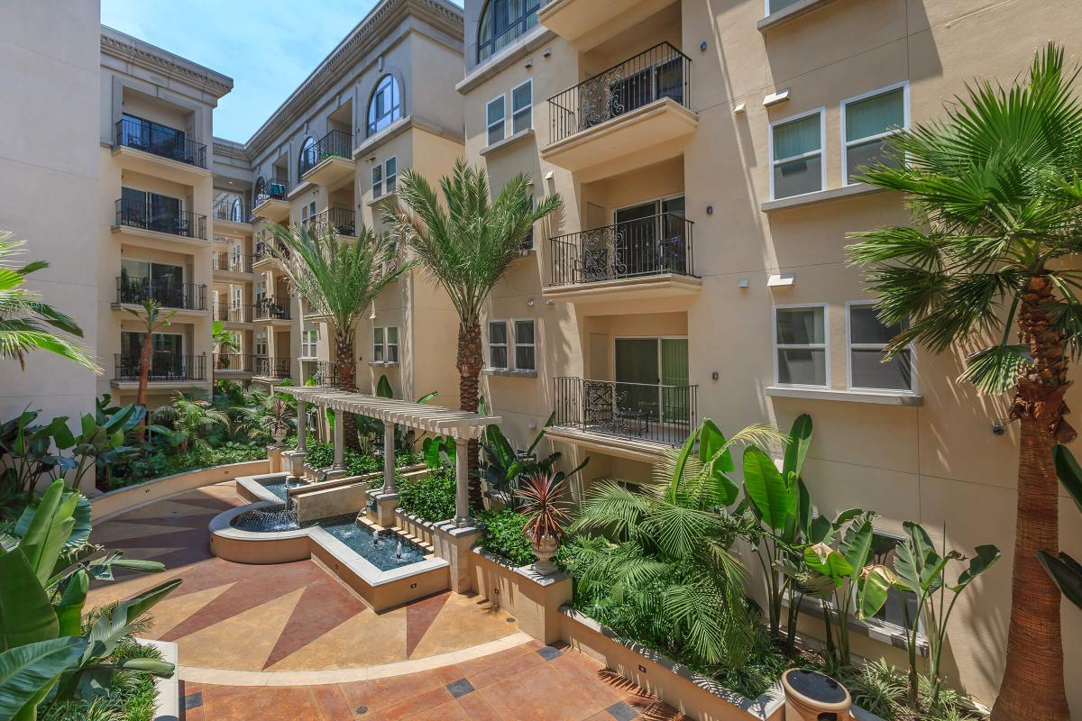 Community Apartments Amenities