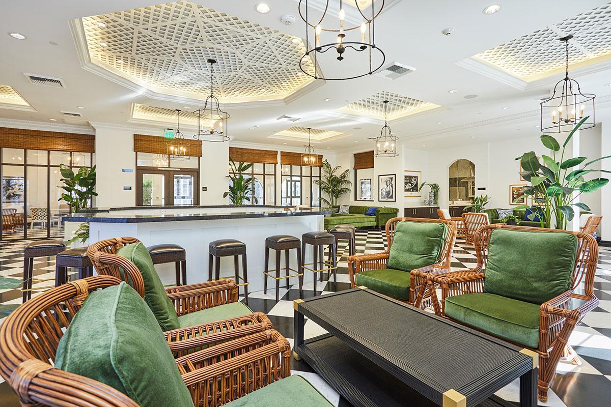 Apartments Lobby