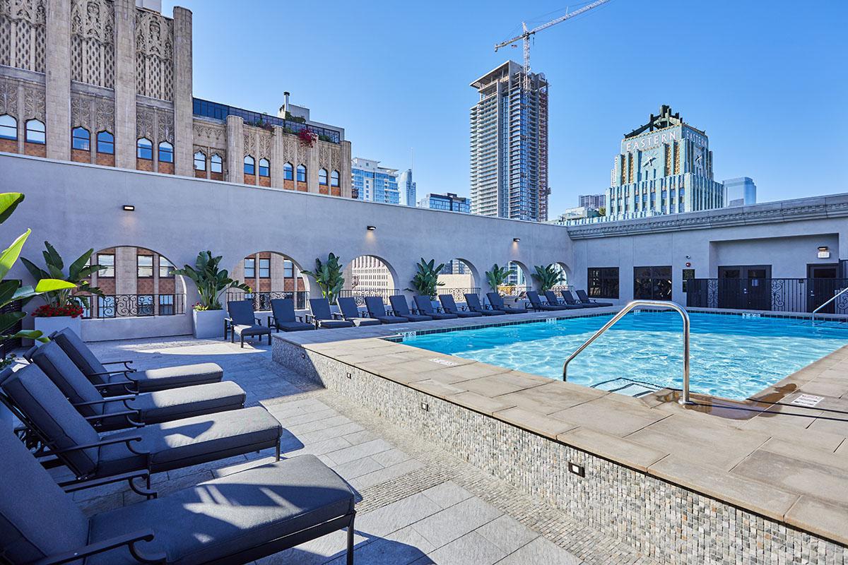 Apartments Pool