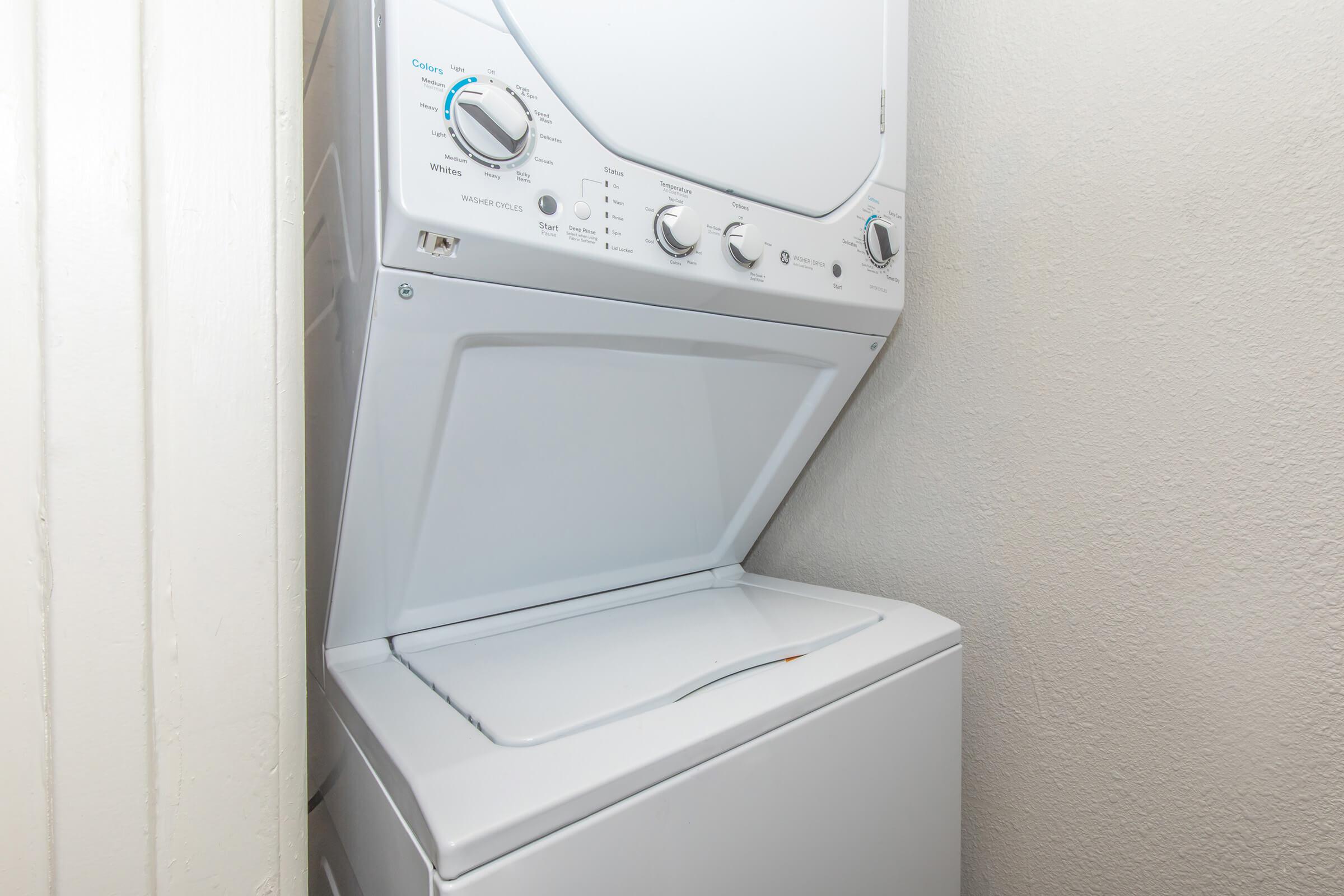 IN-HOME WASHER AND DRYER IN SELECT HOMES