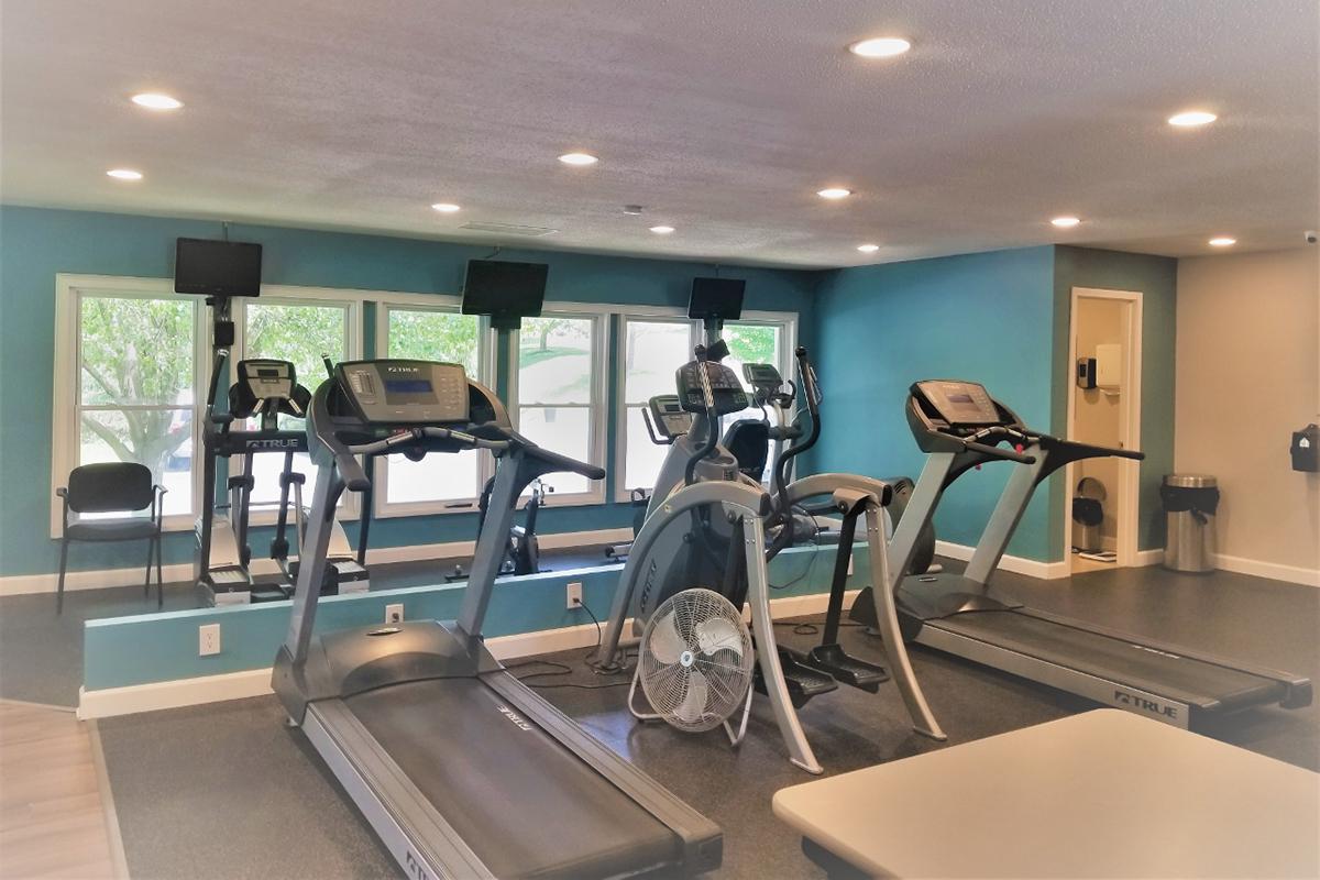 Southmoor Apartments in South County St. Louis, MO - Fitness Center 02.jpg