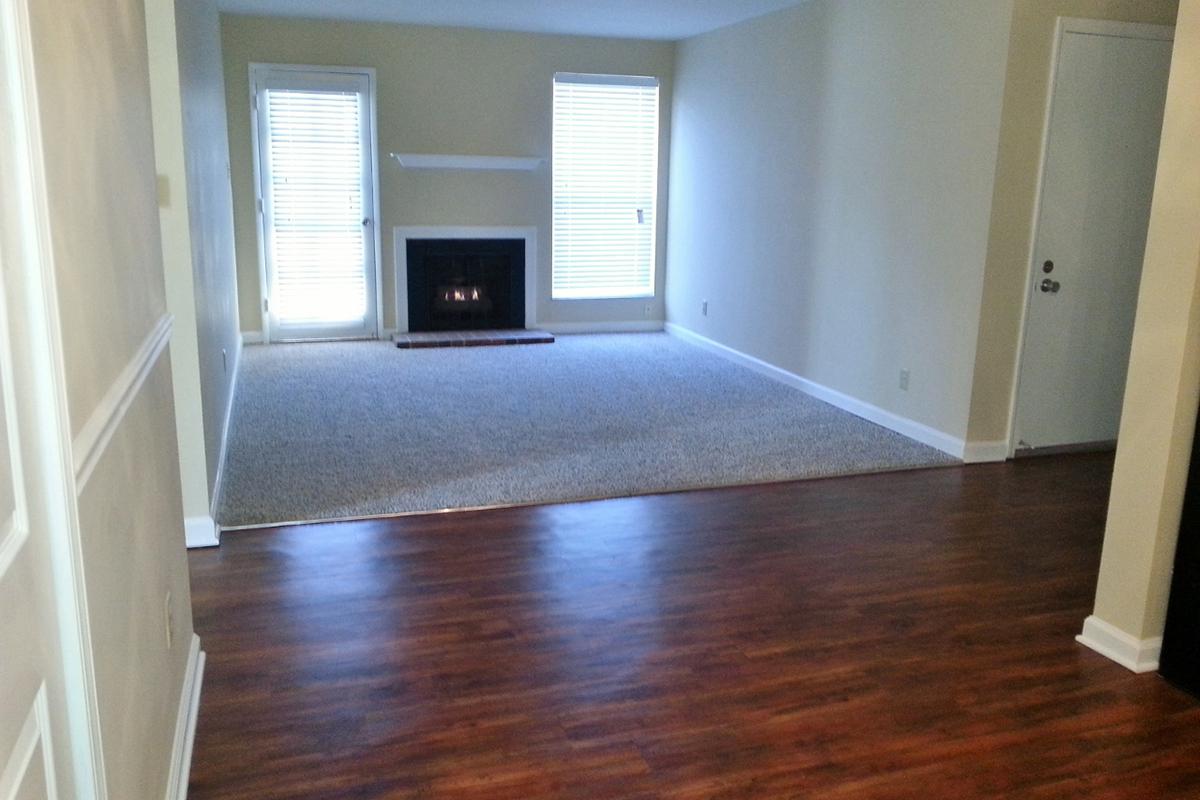 Southmoor Apartments in South County St. Louis, MO - Interior 06.jpg