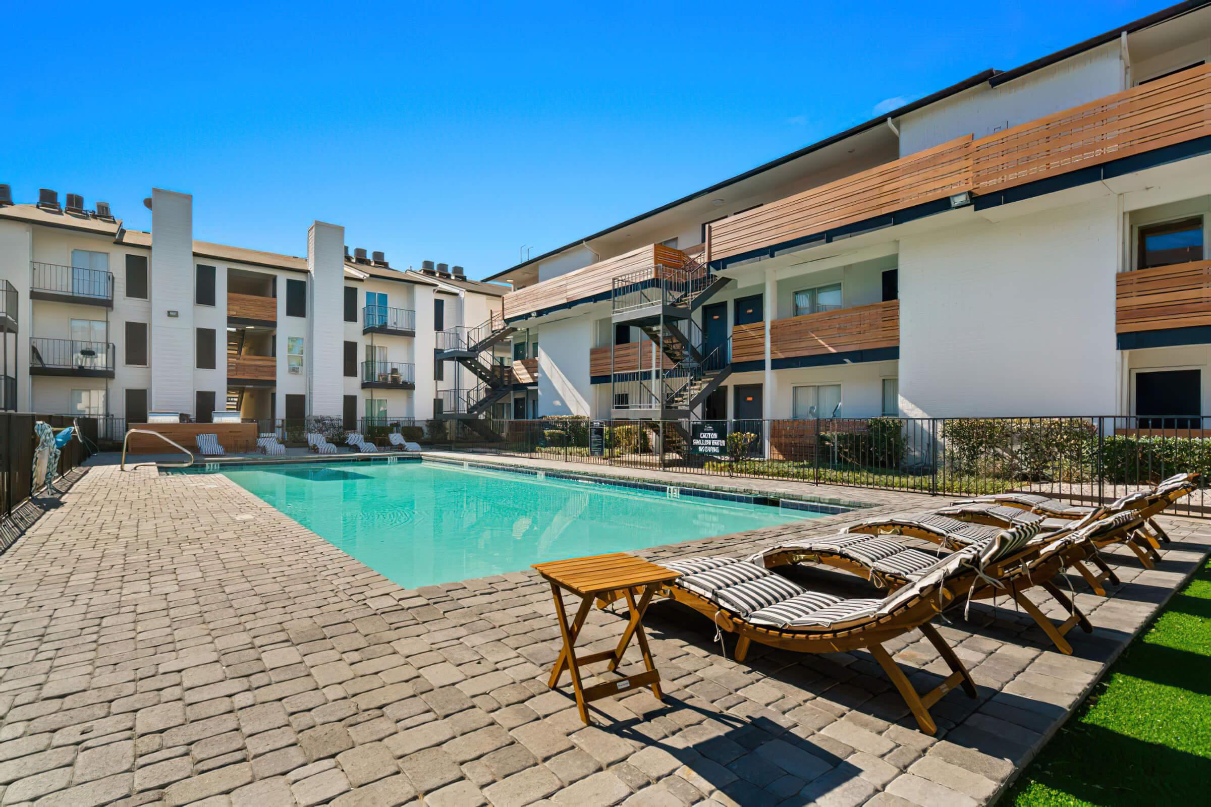 Gallery Tides on McCallum North in Dallas, TX