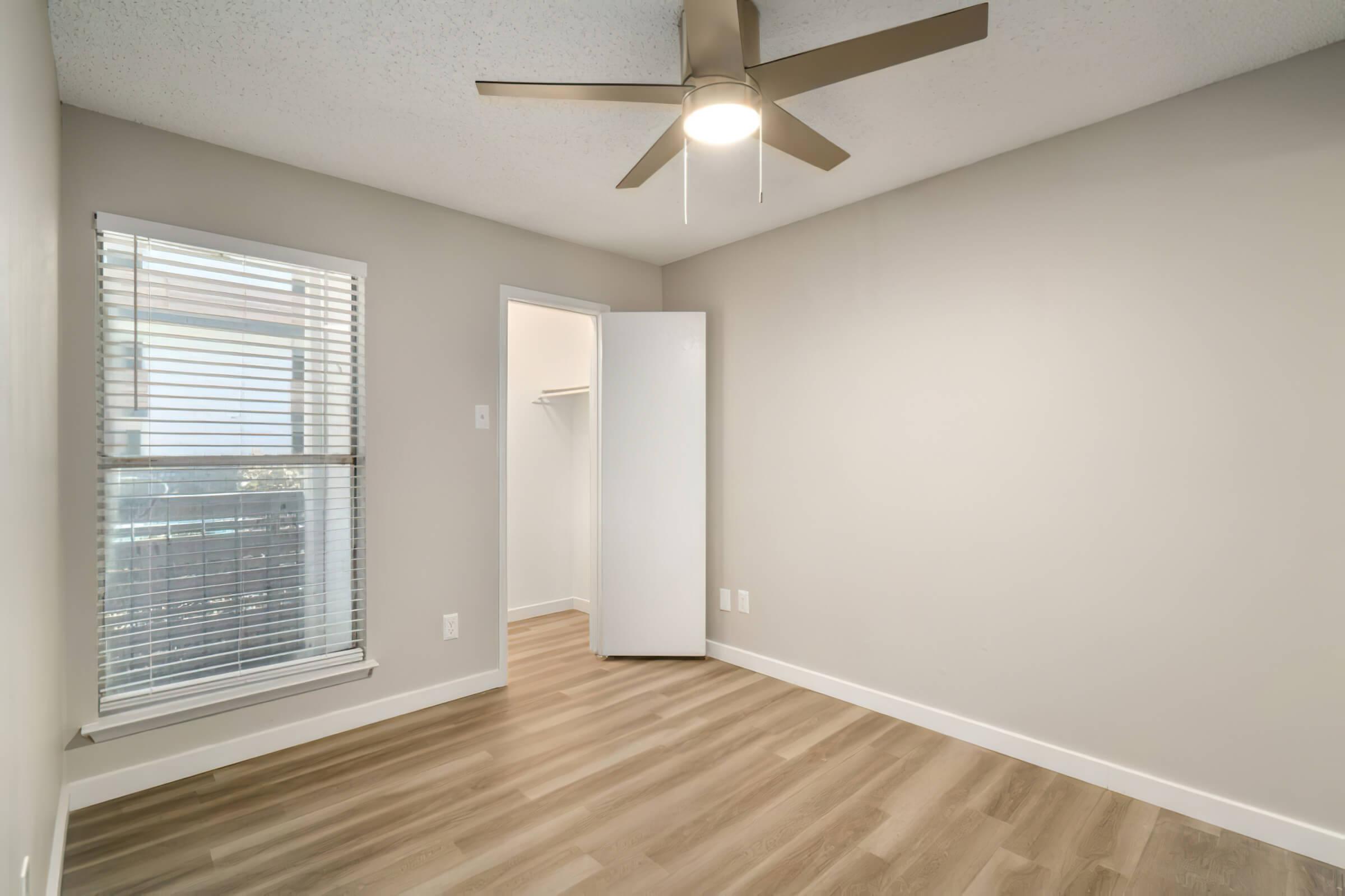 Gallery Tides on McCallum North in Dallas, TX