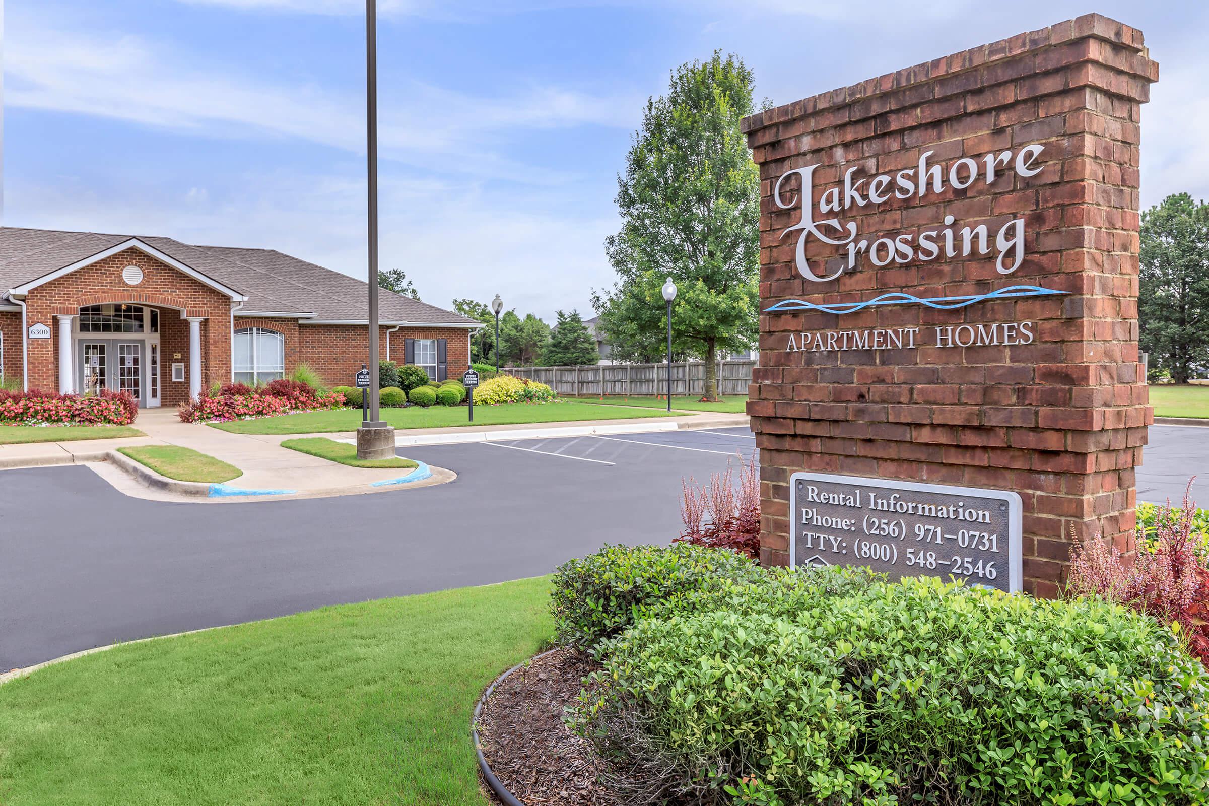 Welcome to the Lakeshore Crossing Apartments in Huntsville, TX
