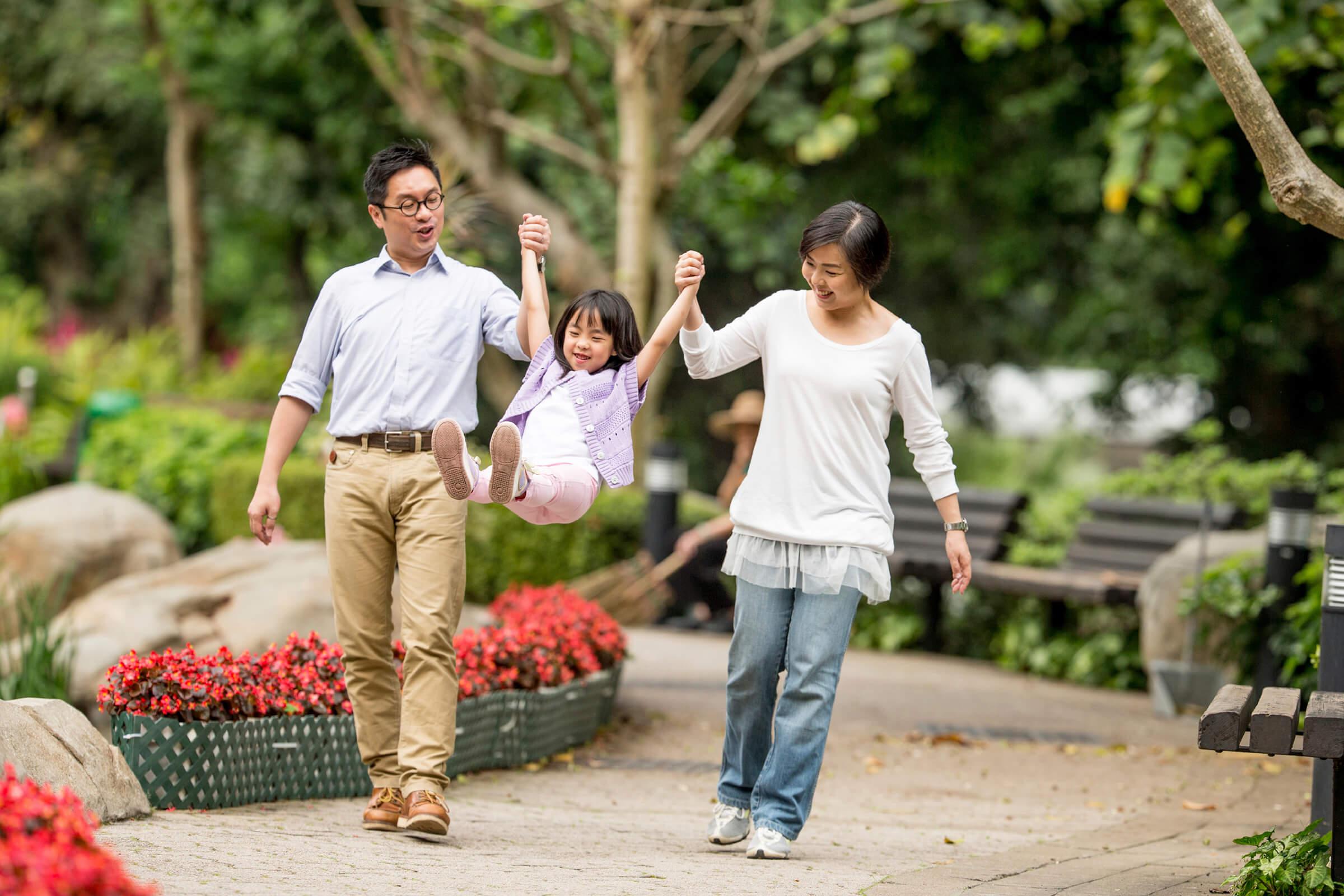 a group of people in a park