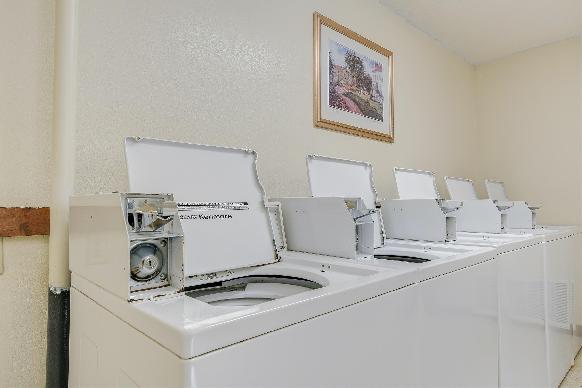 Well-Maintained Laundry Facility - Sunnyside Garden Apartments - Blue Spring - Missouri
