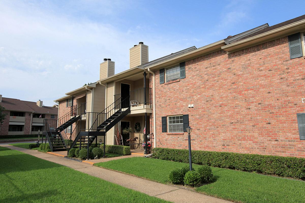 Hunter's Glen Photo Gallery