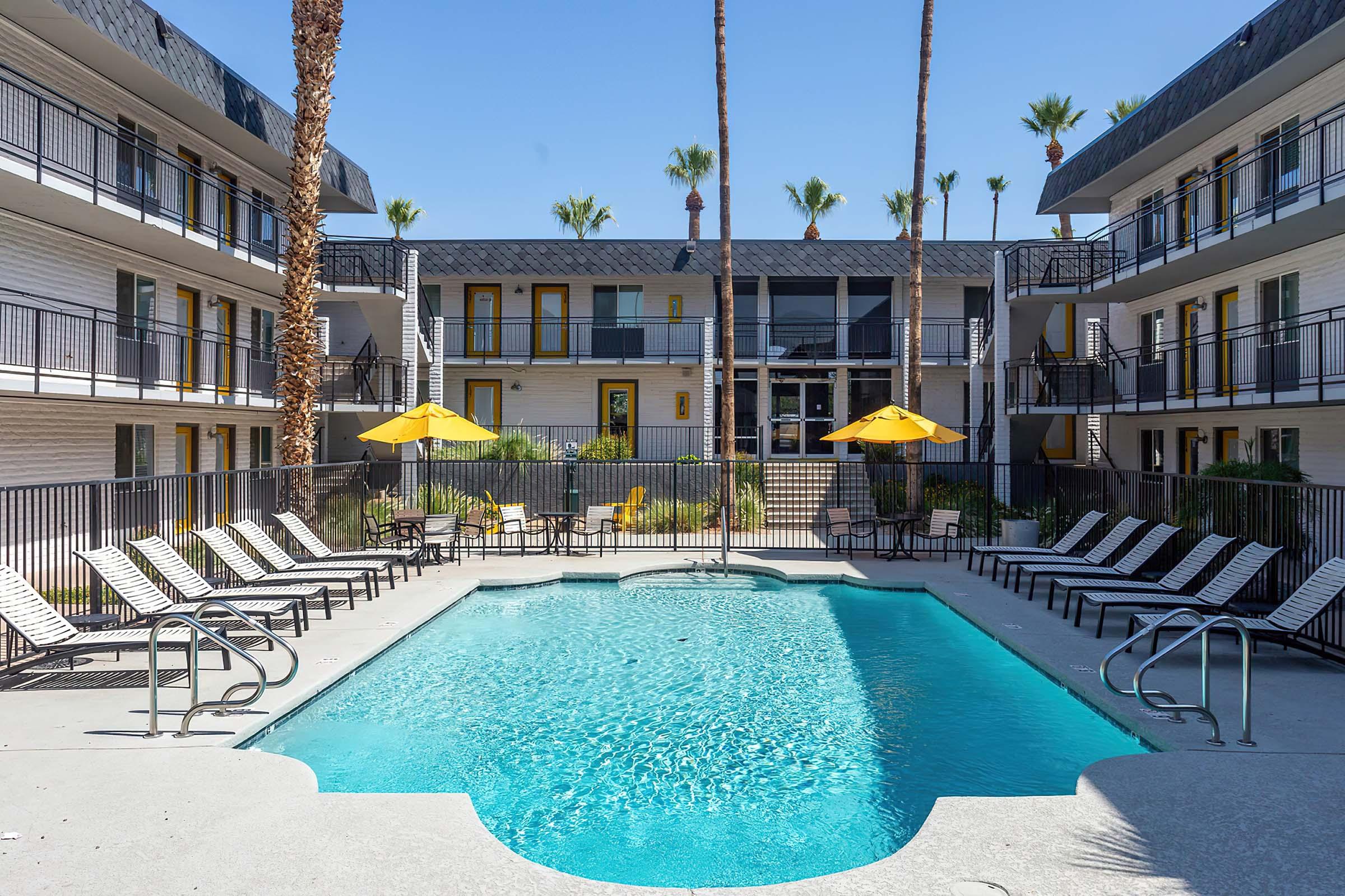 Photo Gallery - 32 Arcadia Apartments - Phoenix, AZ