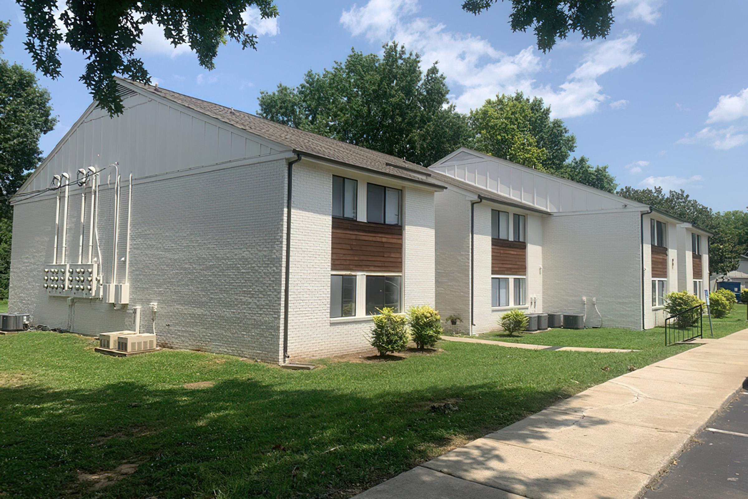 Ellington House Apartments Apartments In Lewisburg TN   Exterior 