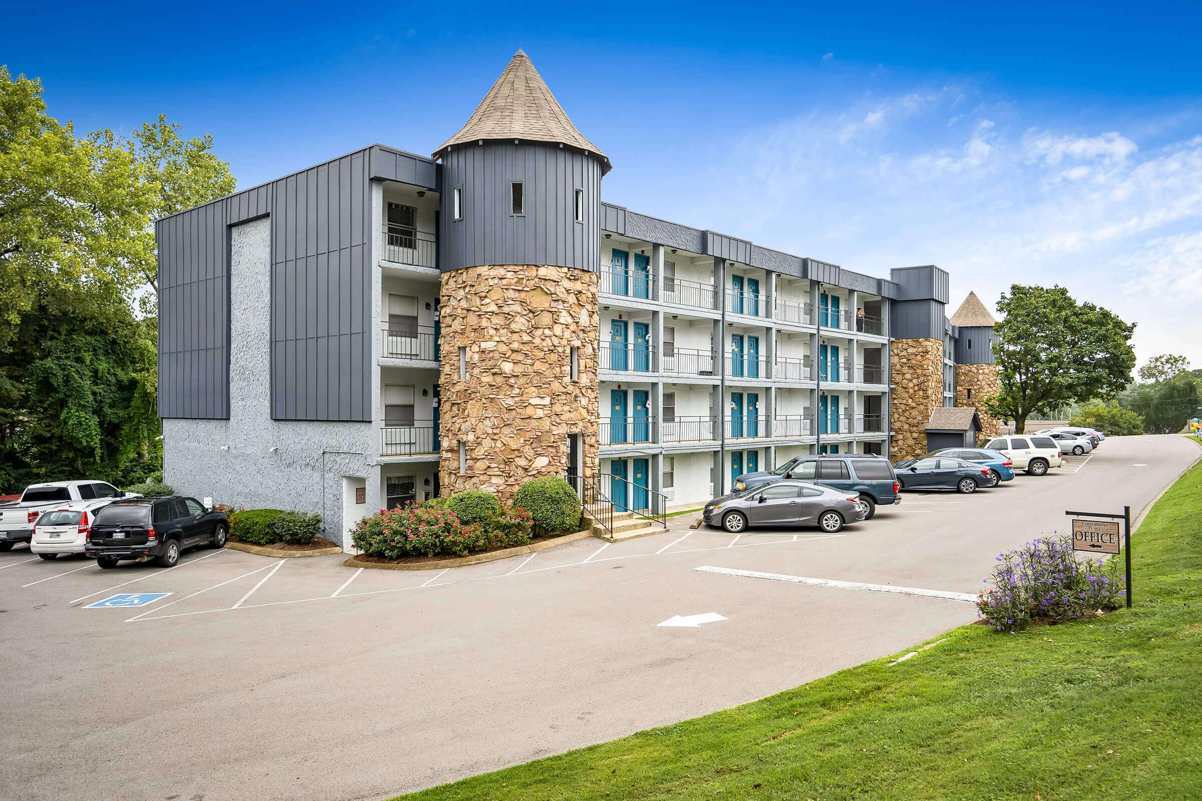 Parliament Place Apartments In Nashville Tn