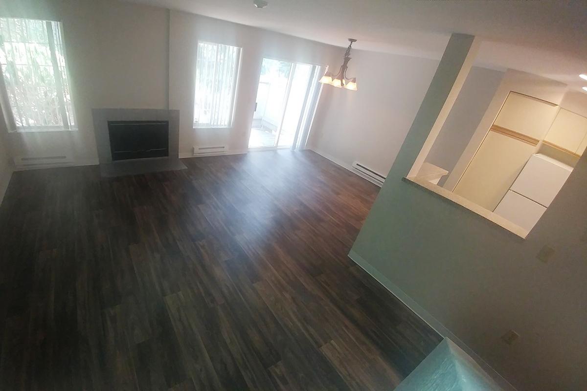 Meridian Green Townhomes Apartments in Kent, WA