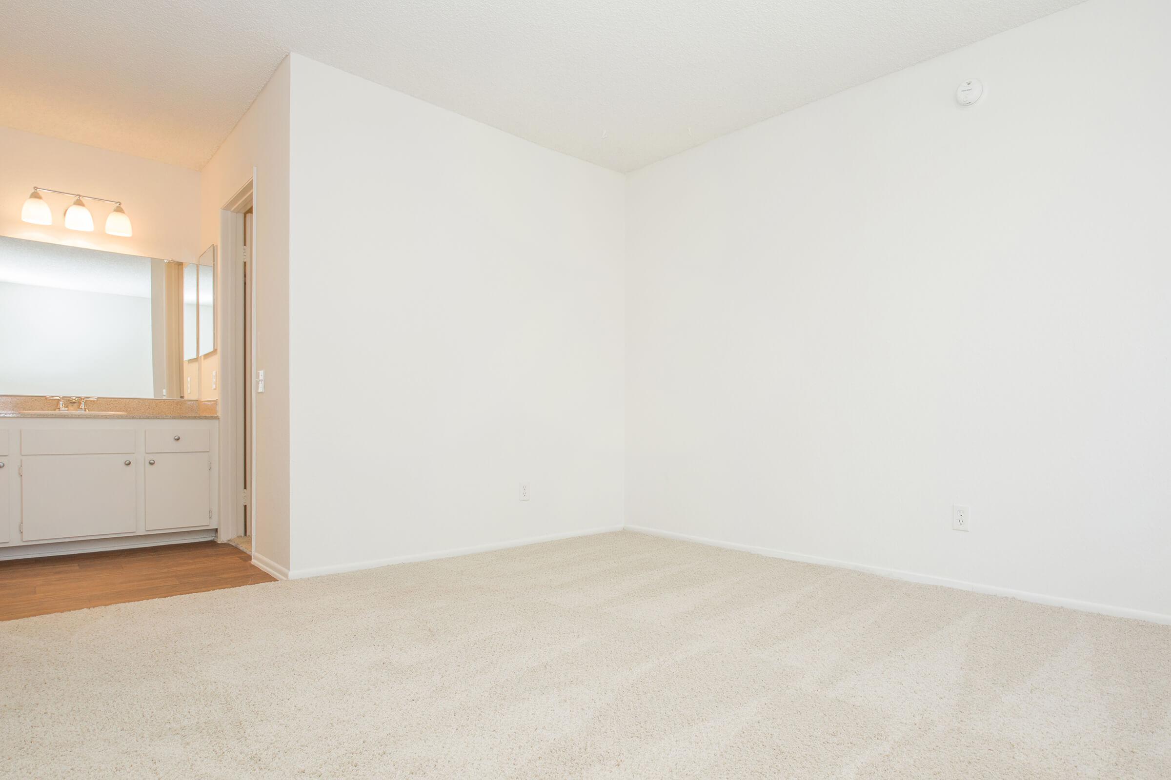 Bedroom with carpet