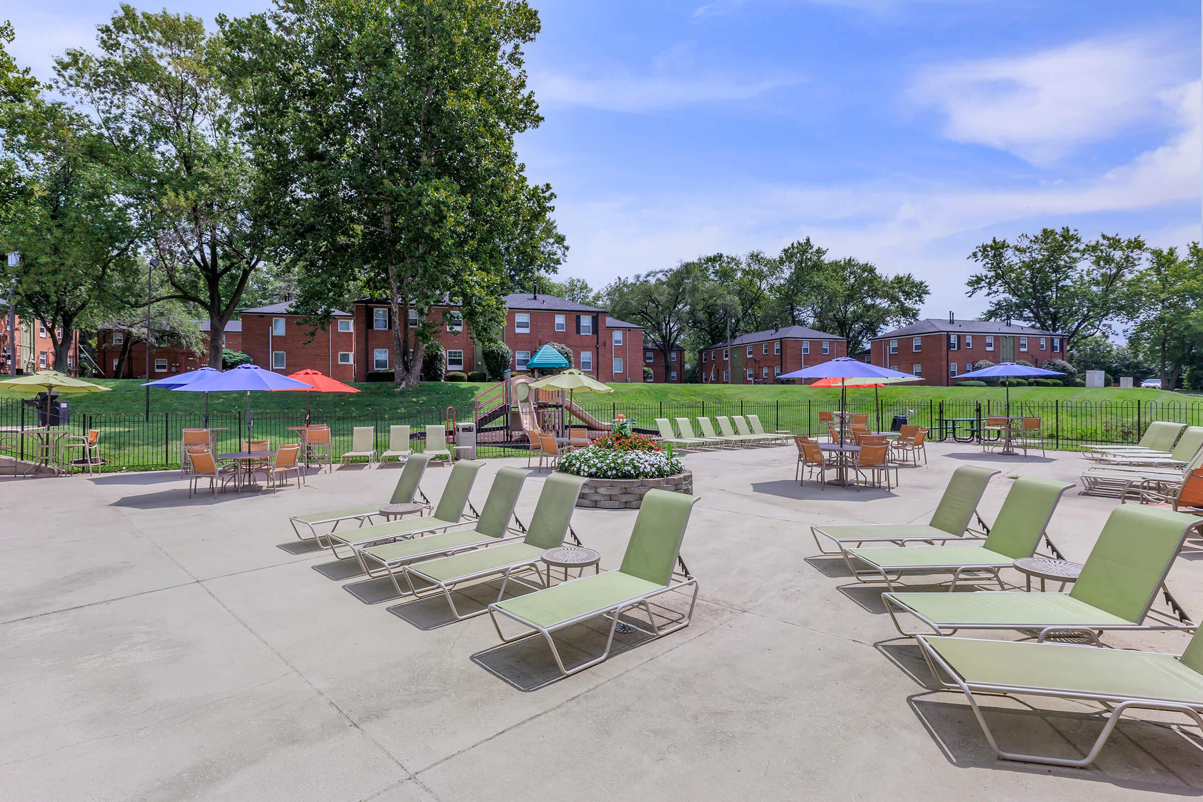 Soak Up The Missouri Sun at The Pool