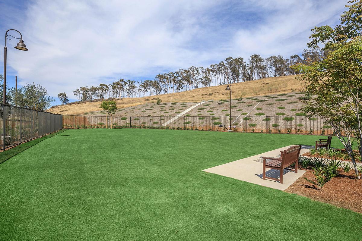 Sendero Gateway Apartment Homes pet park with benches