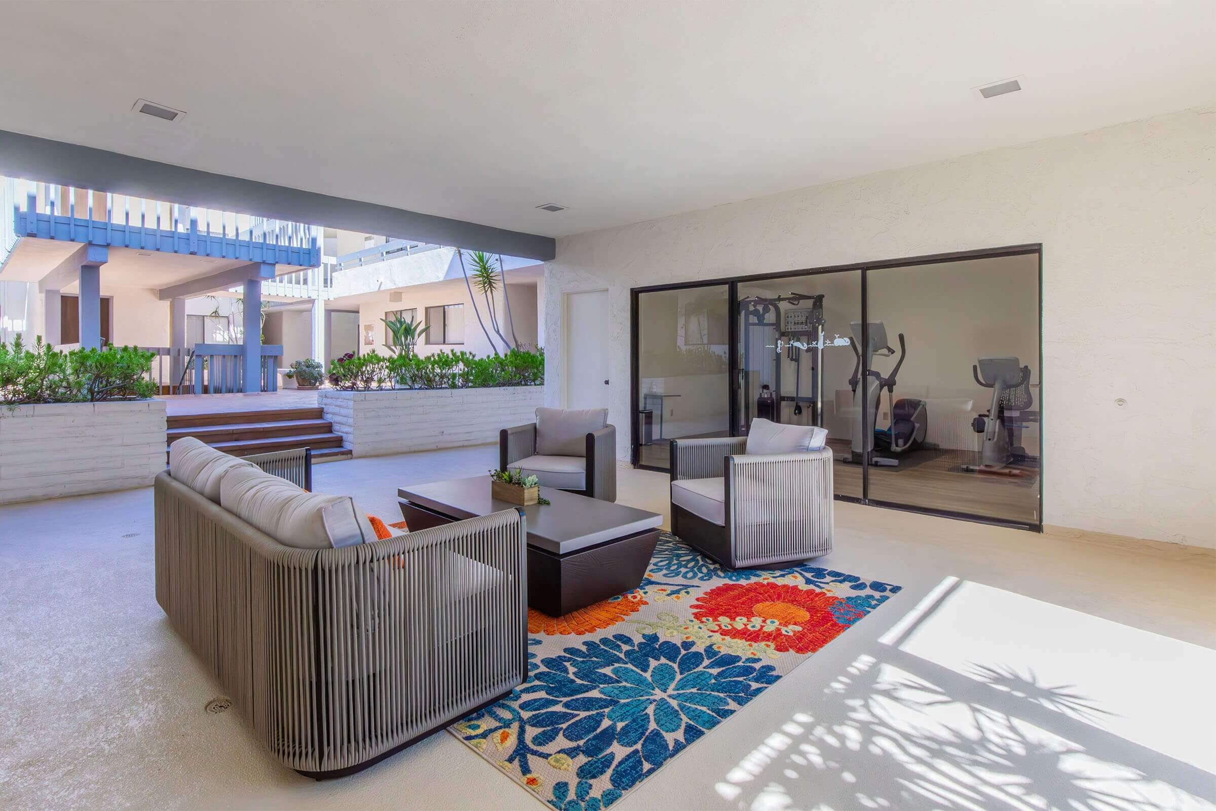 Riviera Vista Apartments