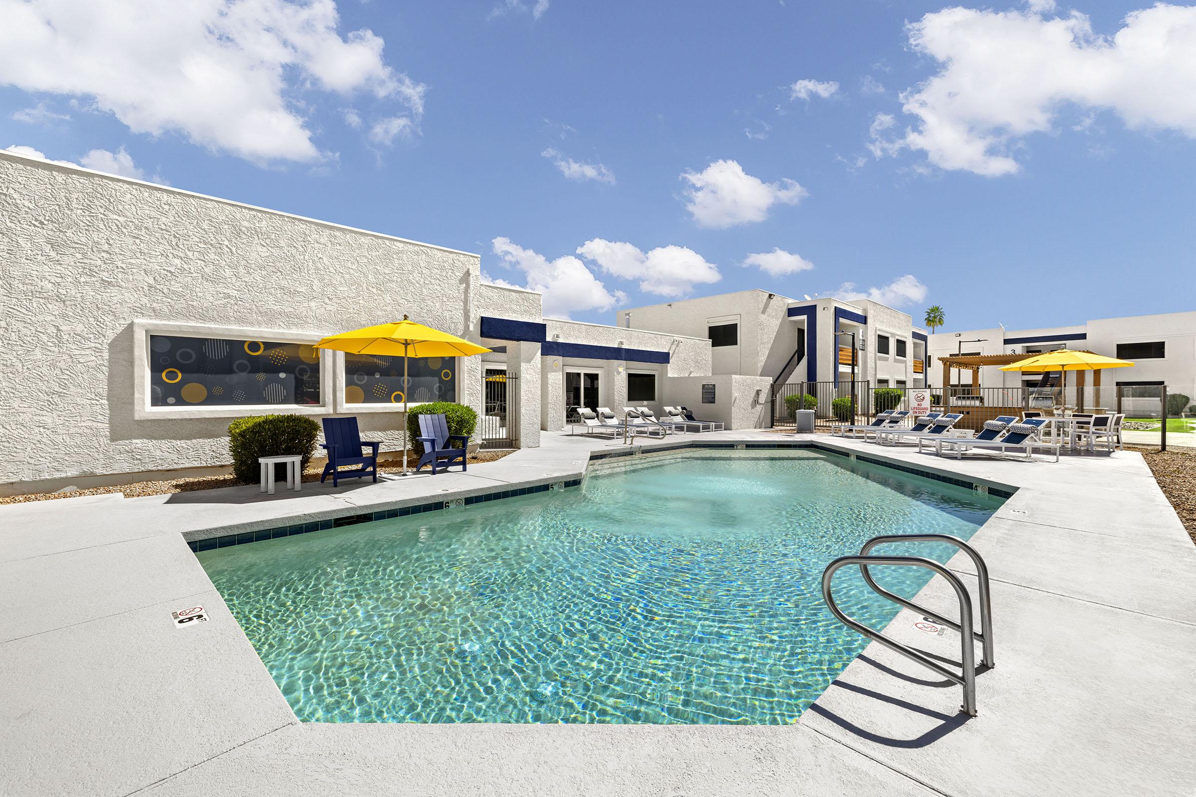 Celeste on Glendale exterior view - Glendale, AZ