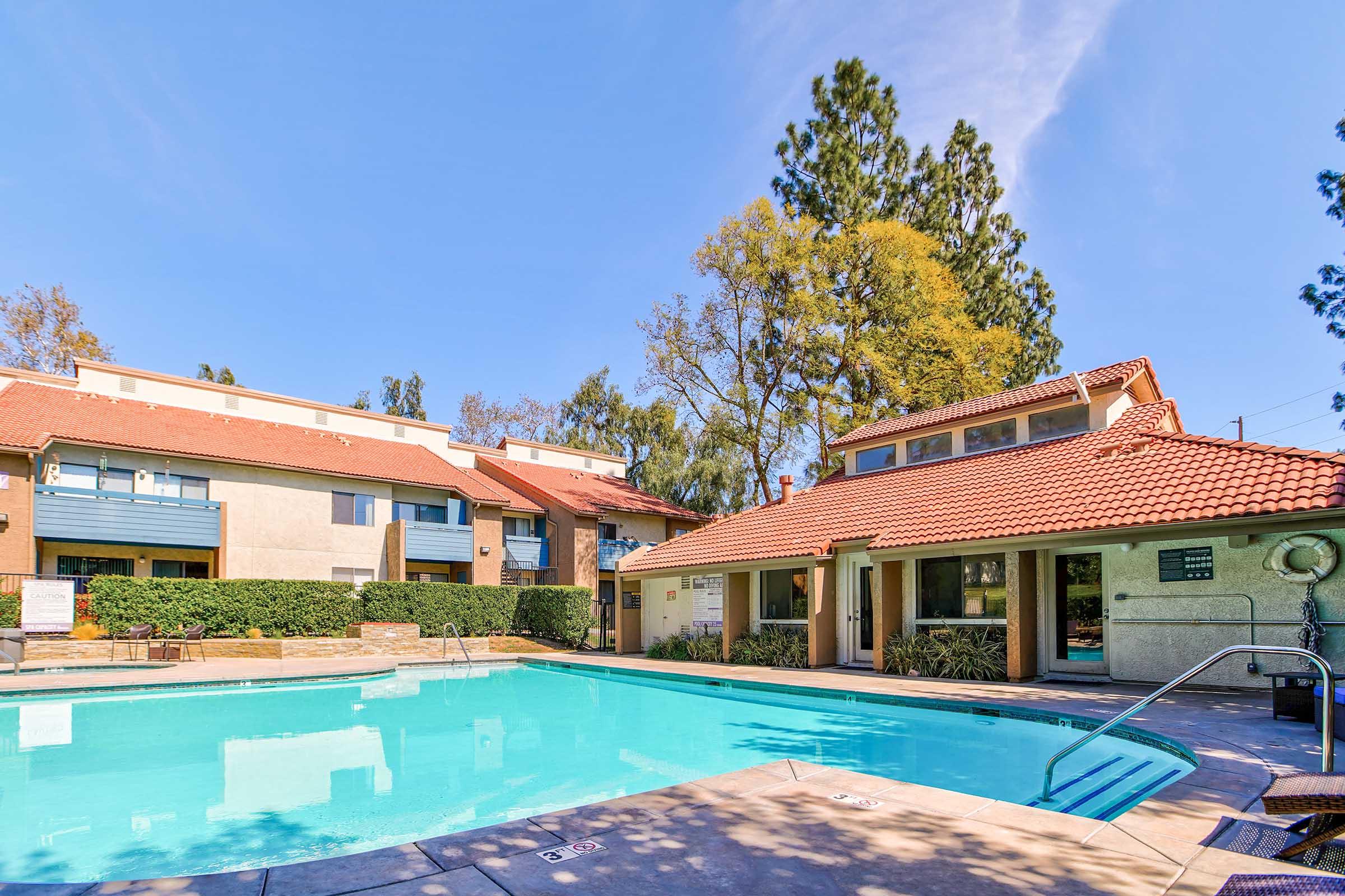 6985_hdp_montevista_ext_pool2.jpg